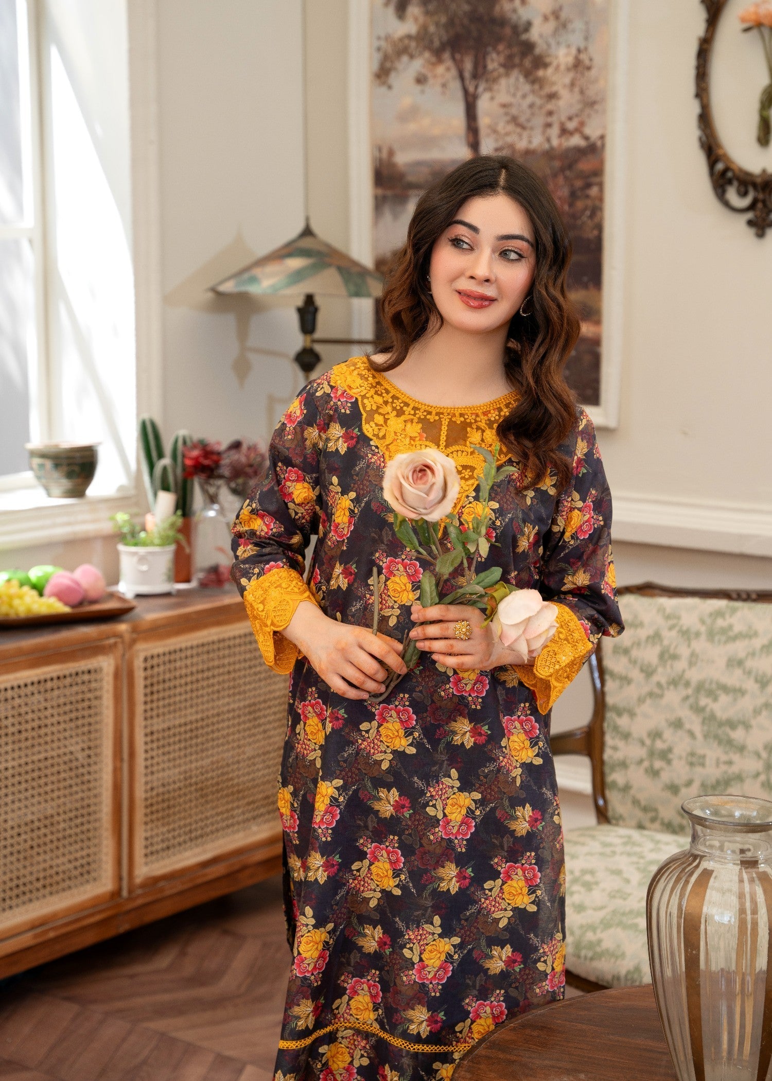 Zeenat & Zoha SUNEHRI Women 2pcs