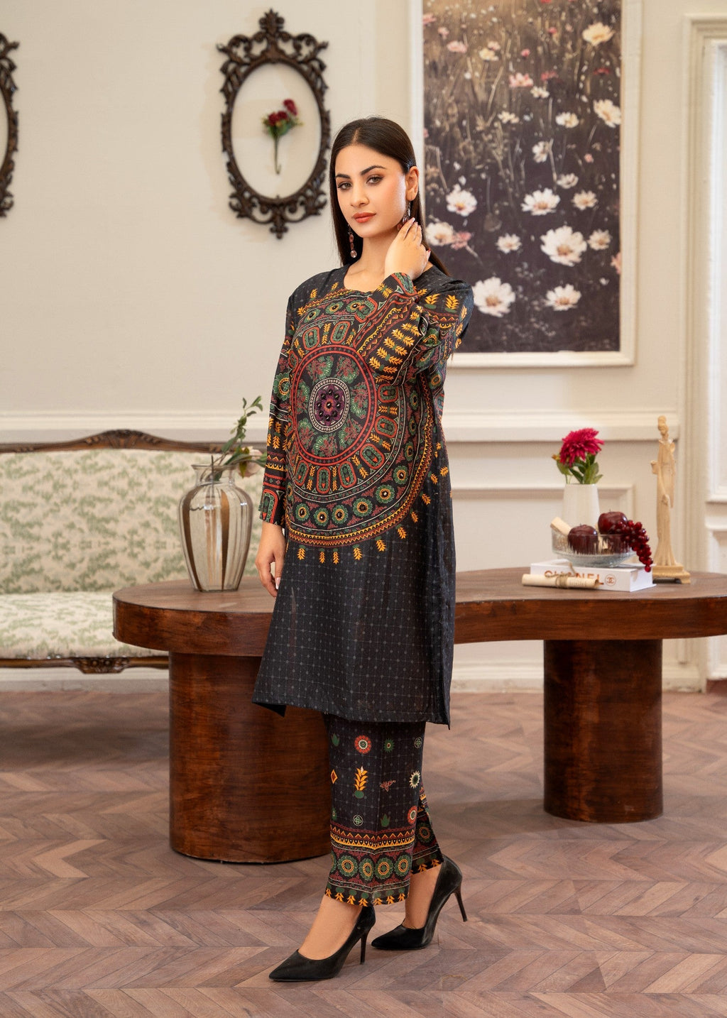 Zeenat & Zoha Sindhi Mandala (black edition) Women 2pcs