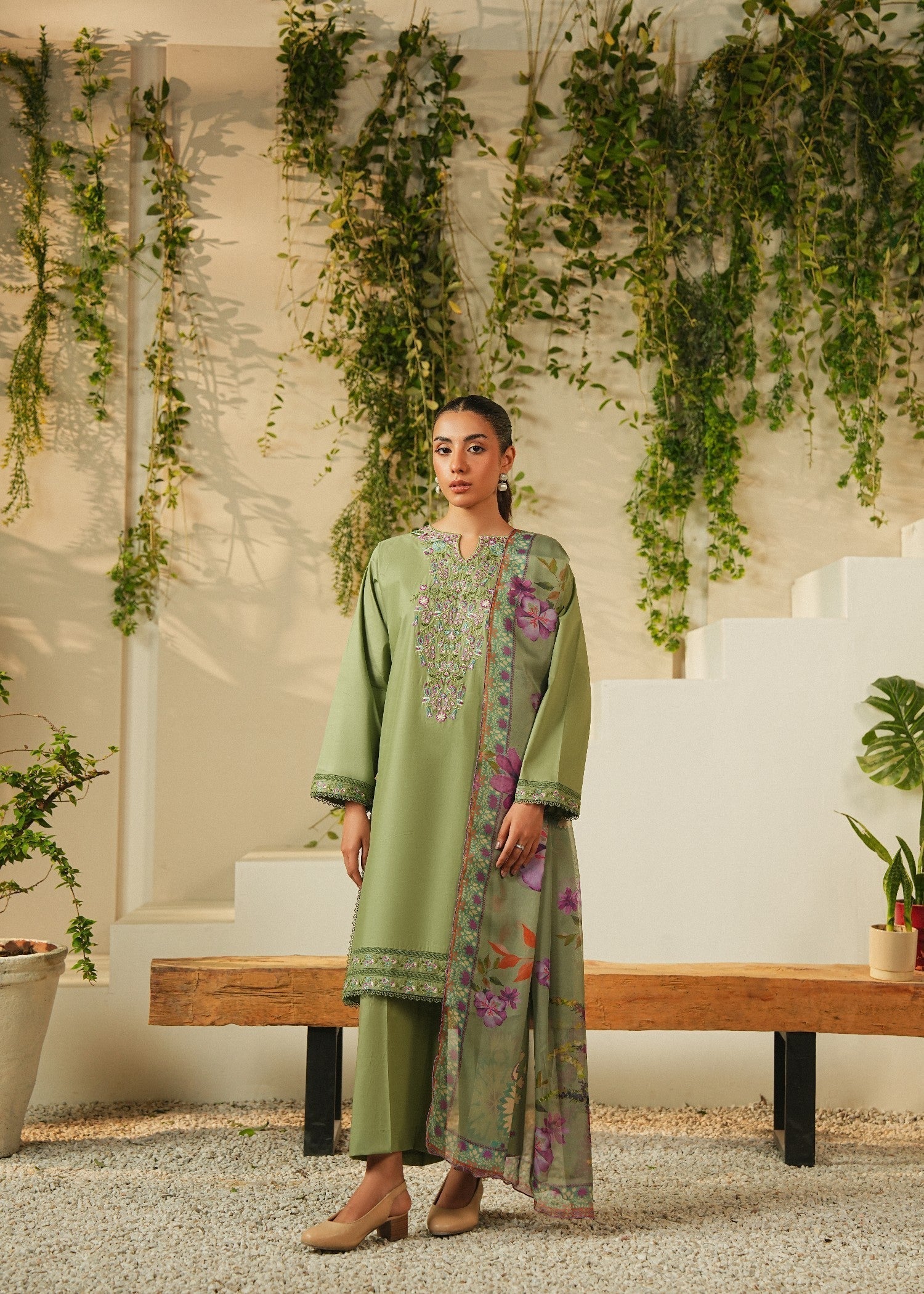 Mannat Frost Women 3pcs