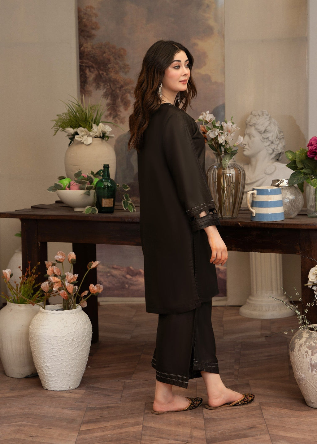 Zeenat & Zoha NOIR GRACE Women 2pcs