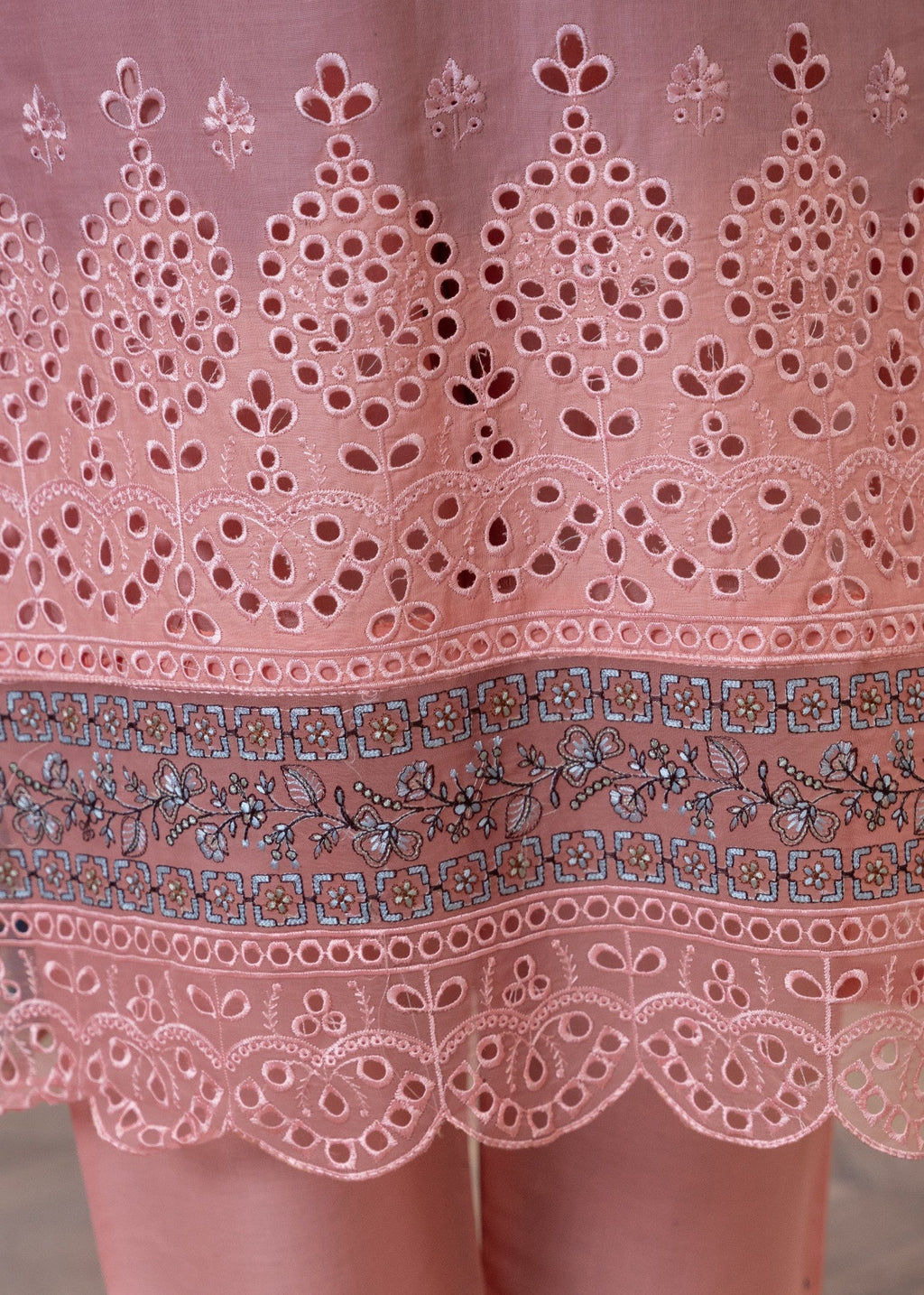Waniya Awais WAL 16 Lawn Stitched Women 3pcs