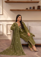 Akhrot Clothing Sabz Kali Women 3pcs