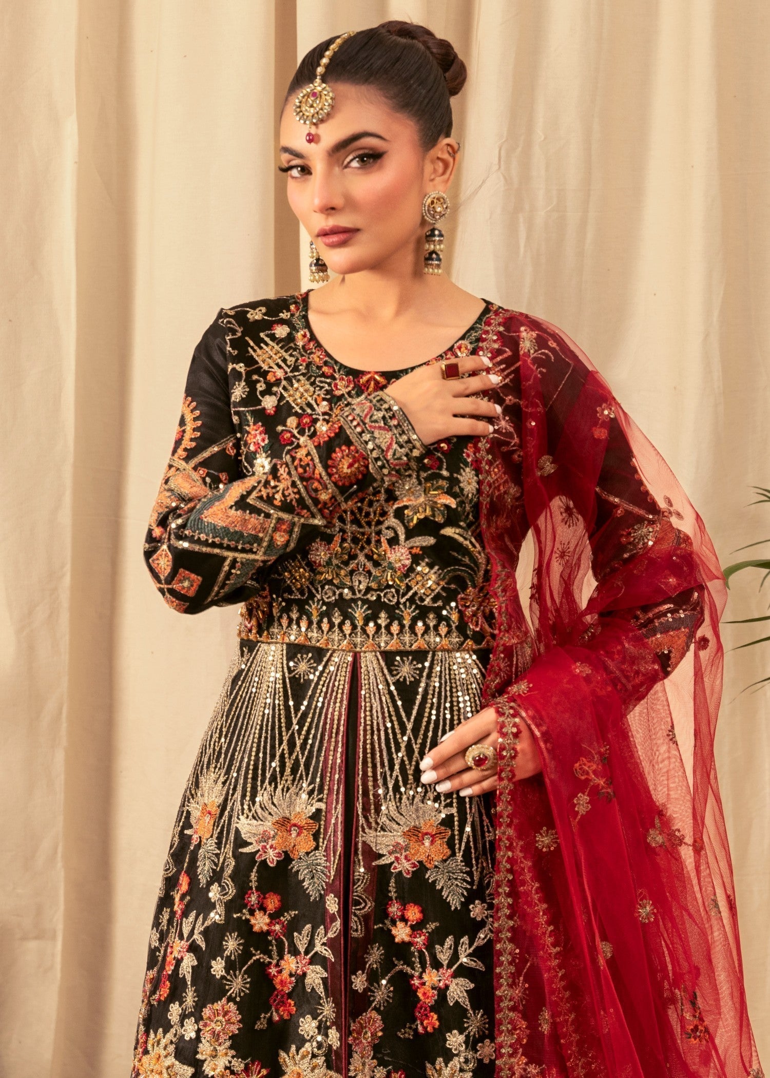 Four Season Boutique MAHEEN BLACK Women 3pcs