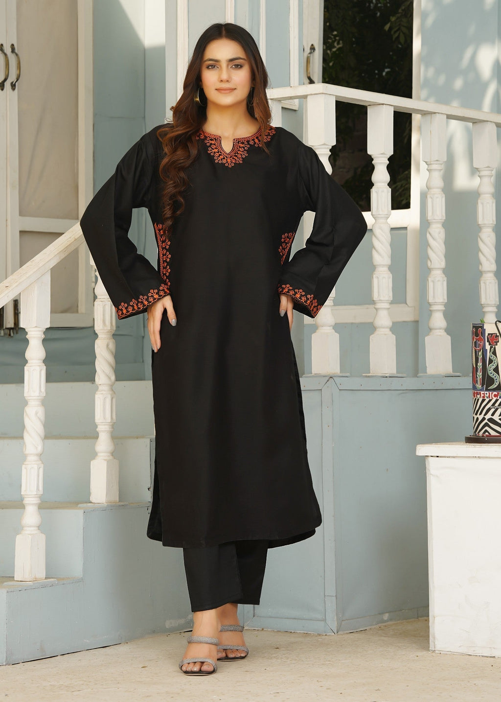 Hamna Kalim MAH JABEEN BLACK TWO PIECE Women 2pcs