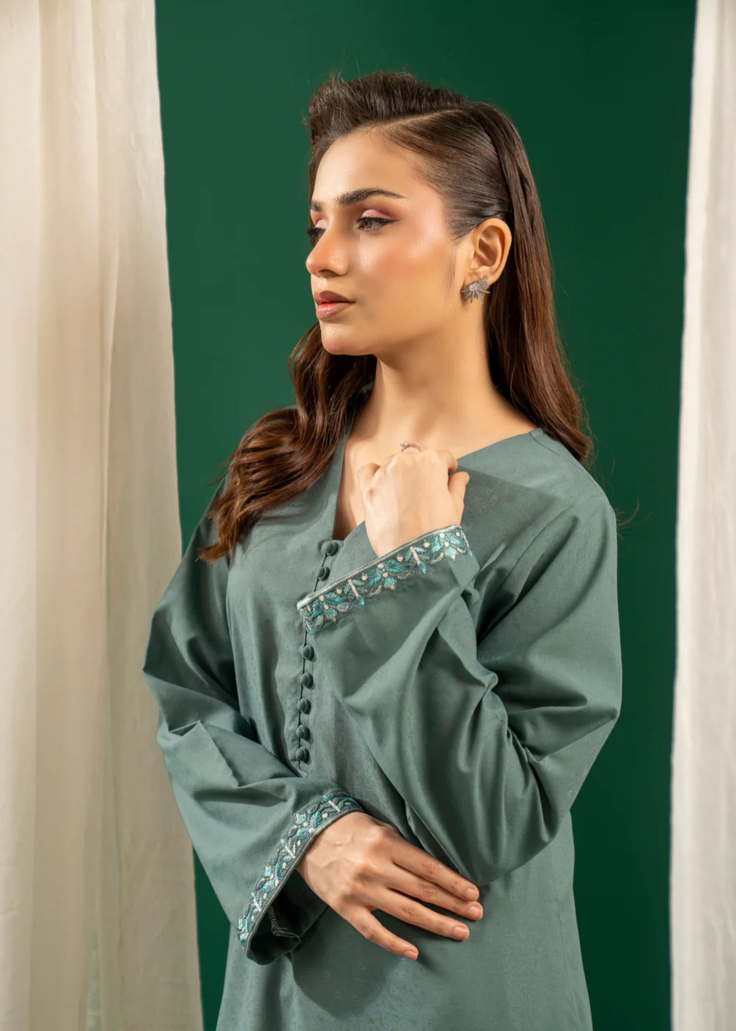 Zouj PASTEL GREEN EMBROIDERED SET Women 2pcs