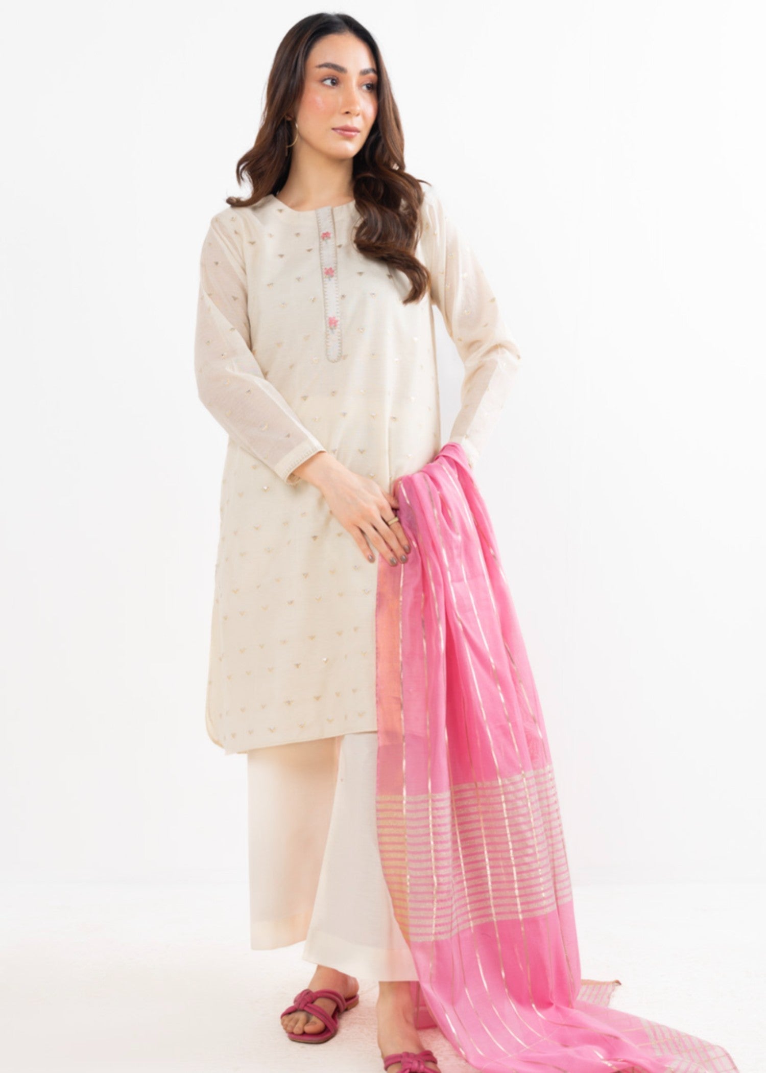 Alkaram Studio GFSU5948 Women 3pcs