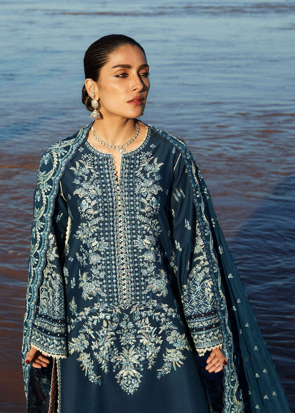 Hussain Rehar Demo Meherbano Women 3pcs