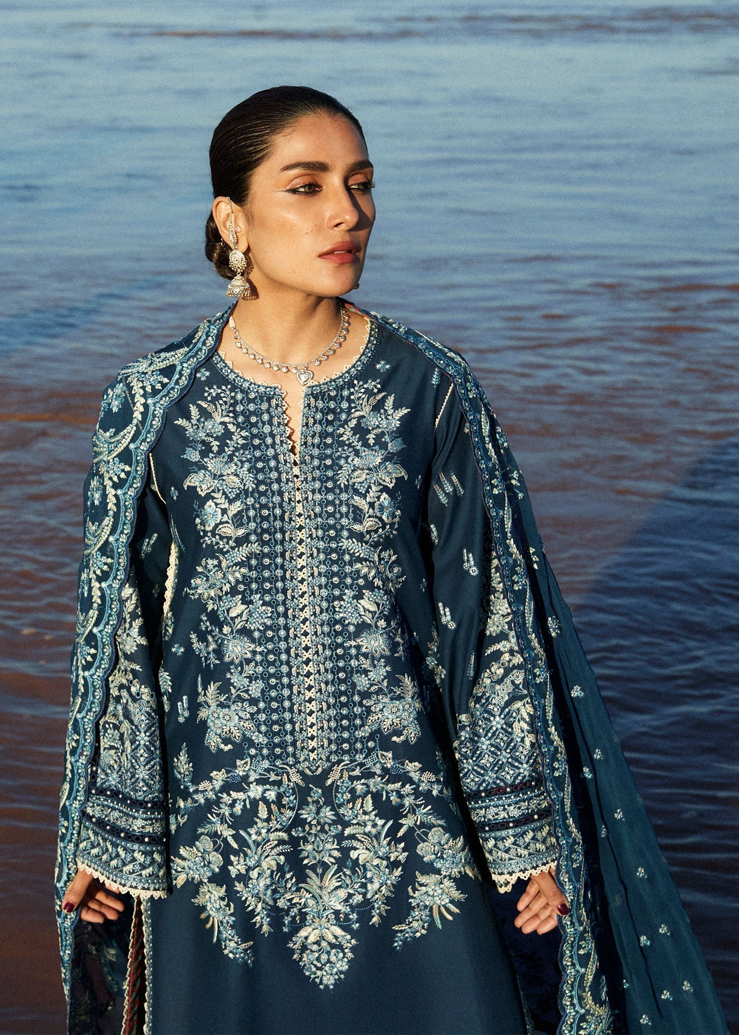 Hussain Rehar Demo Meherbano Women 3pcs