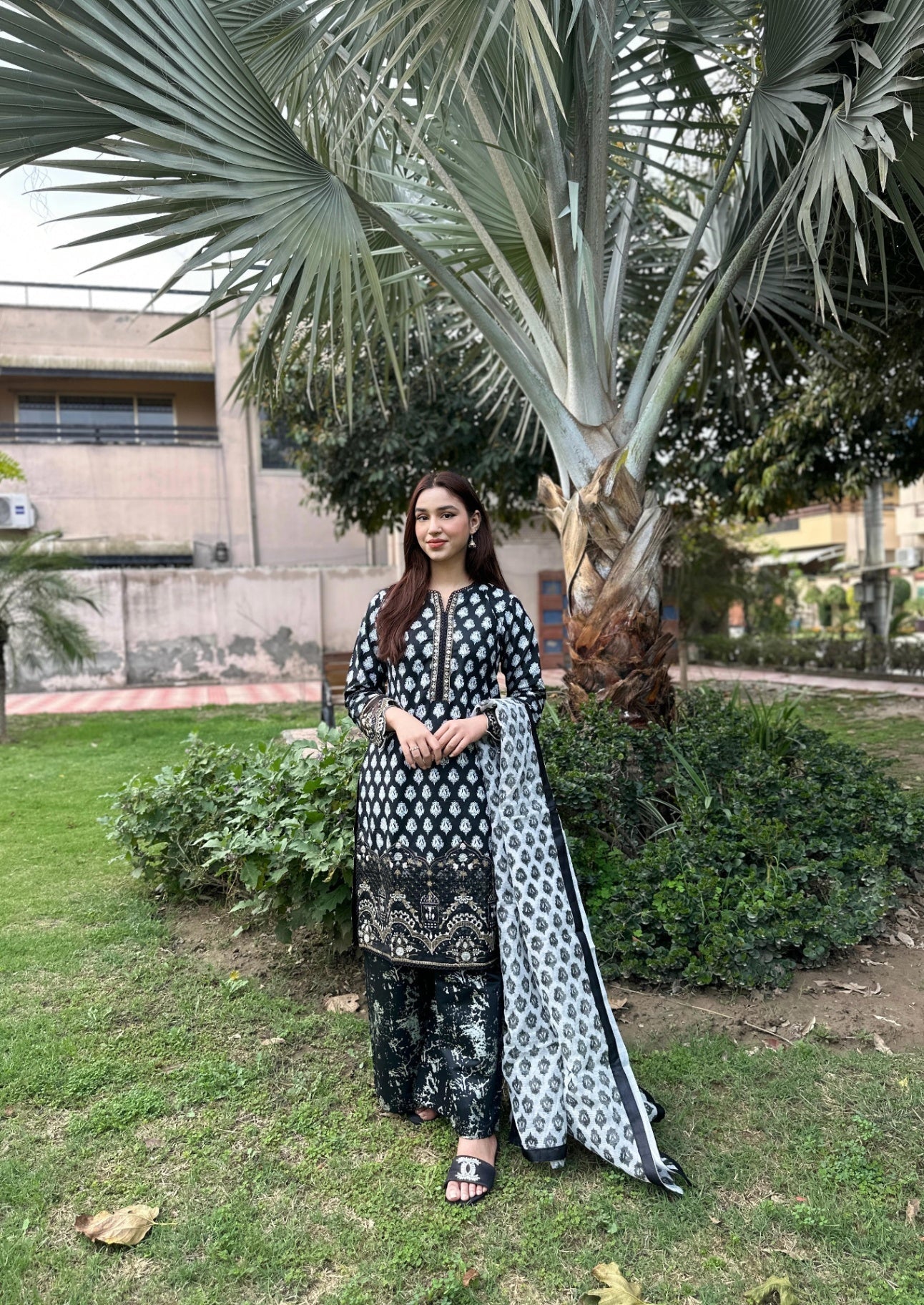 Inaaya Fashion Miraal Black Women 3pcs