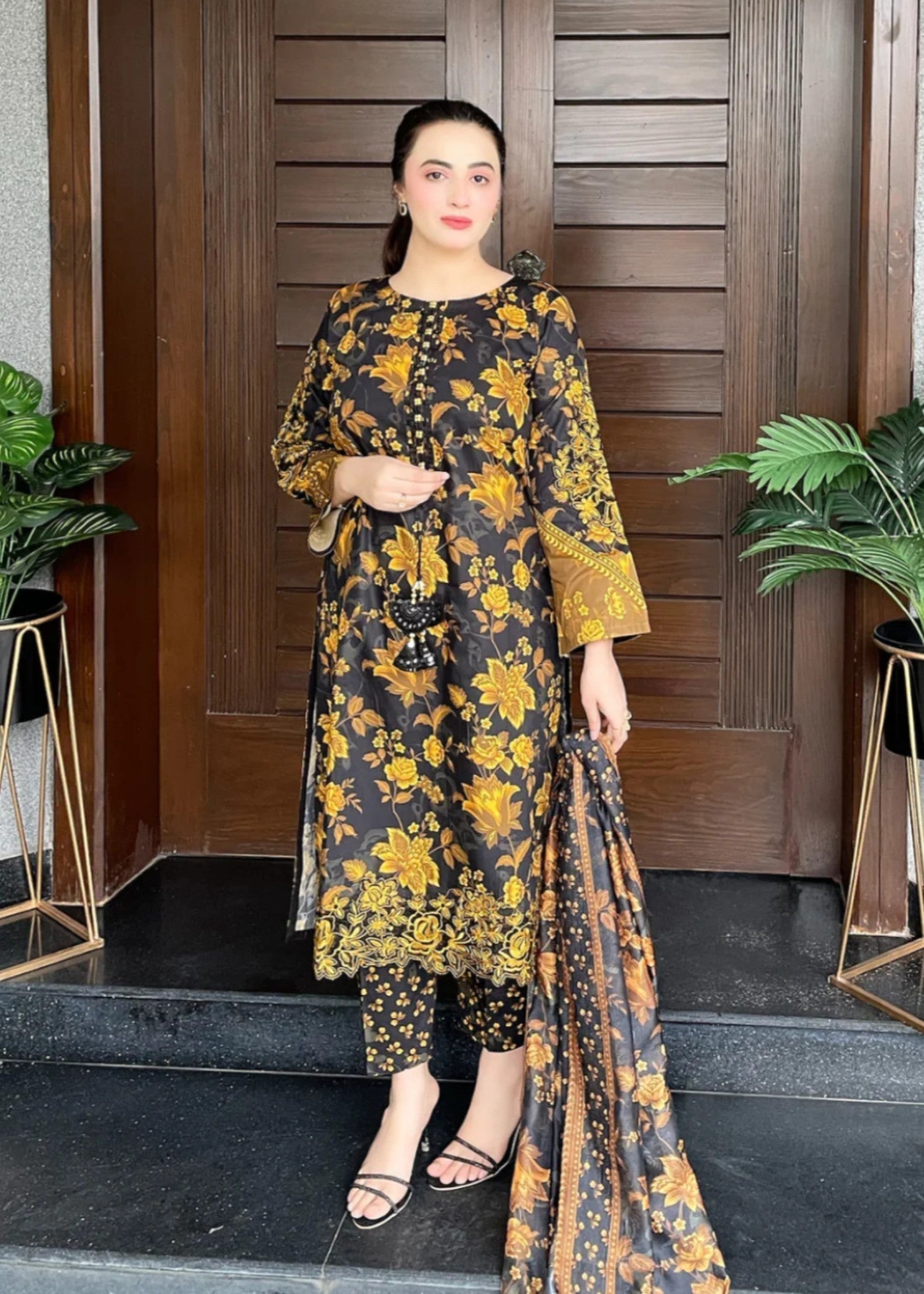 Kala Jora RANI 2 Women 3pcs