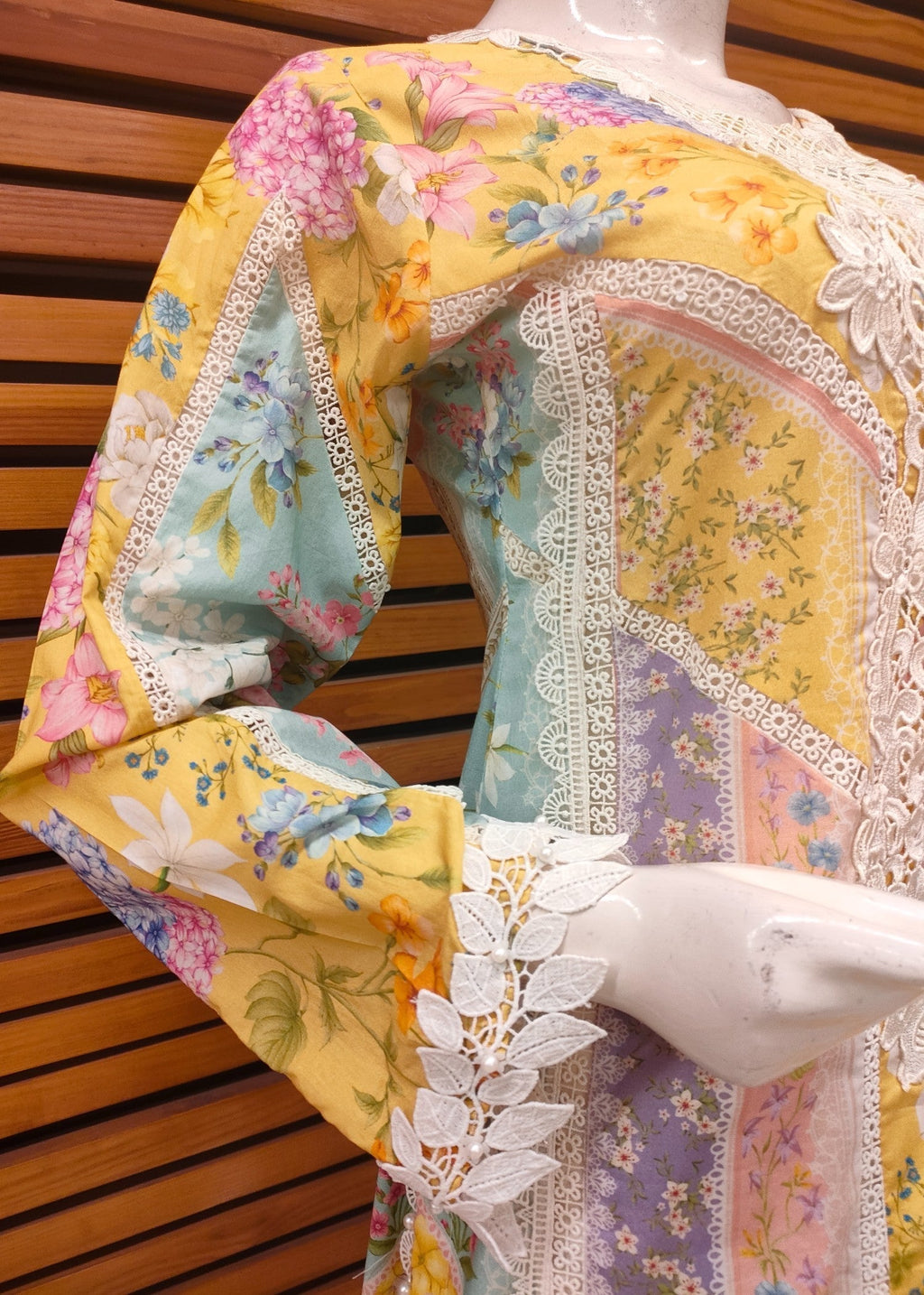 Maria B M.Prints 9A V1 25(S) Women 3pcs