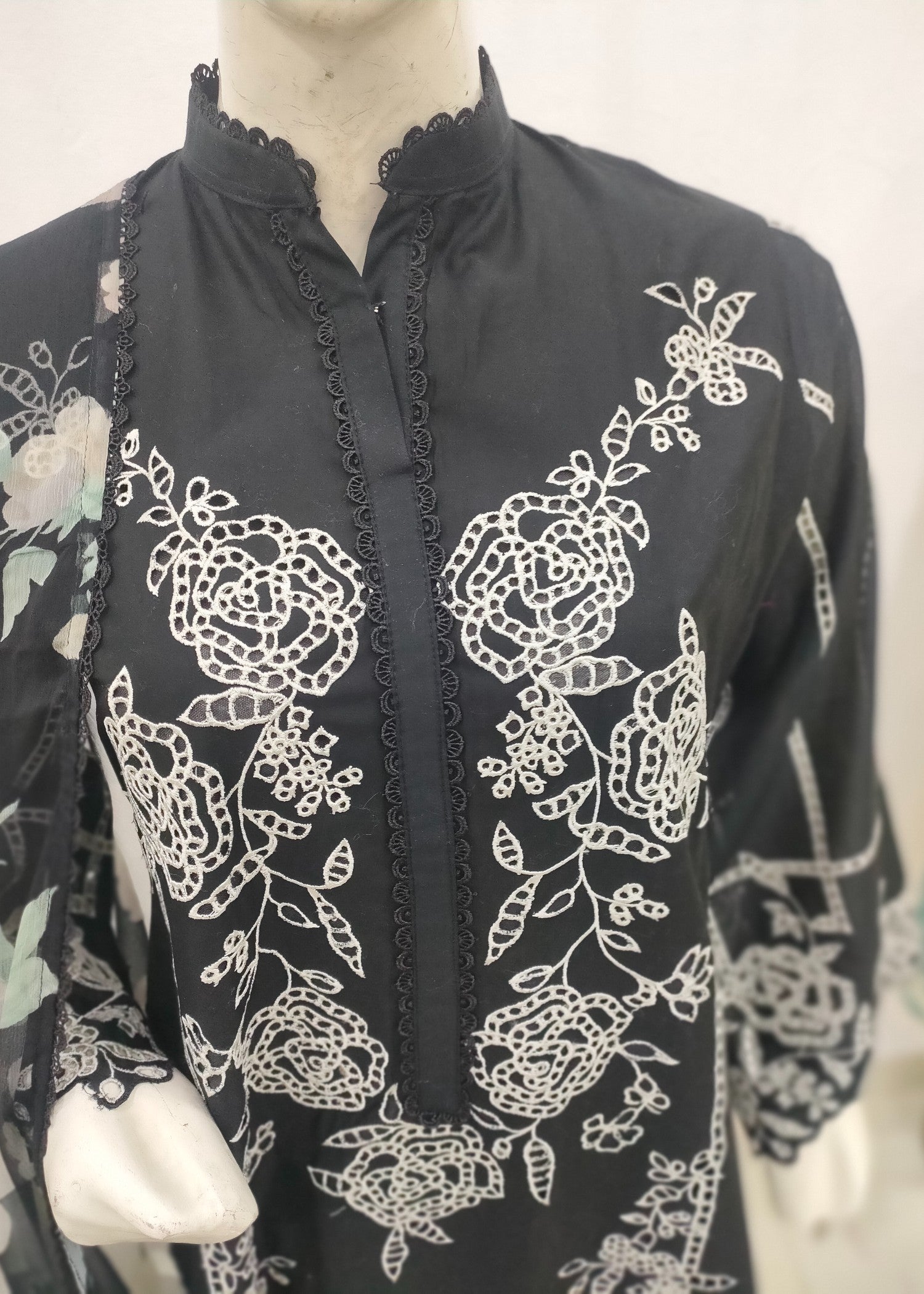 Coco By Zara Shahjahan Coco Eclat 7B 25 Women 3pcs