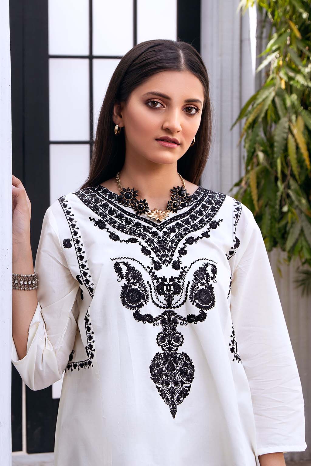 Iza Nur By Resham Ghar Iza Nur INFC 03 Women 2pcs