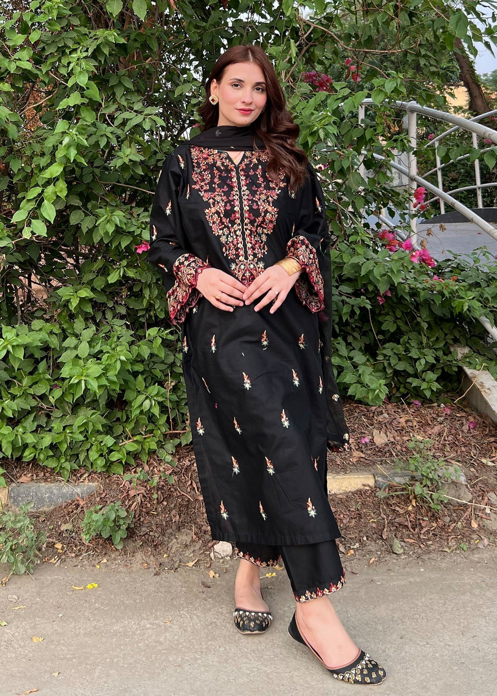 Chaudhary Arts Parsa Embroidered Black Women 3pcs