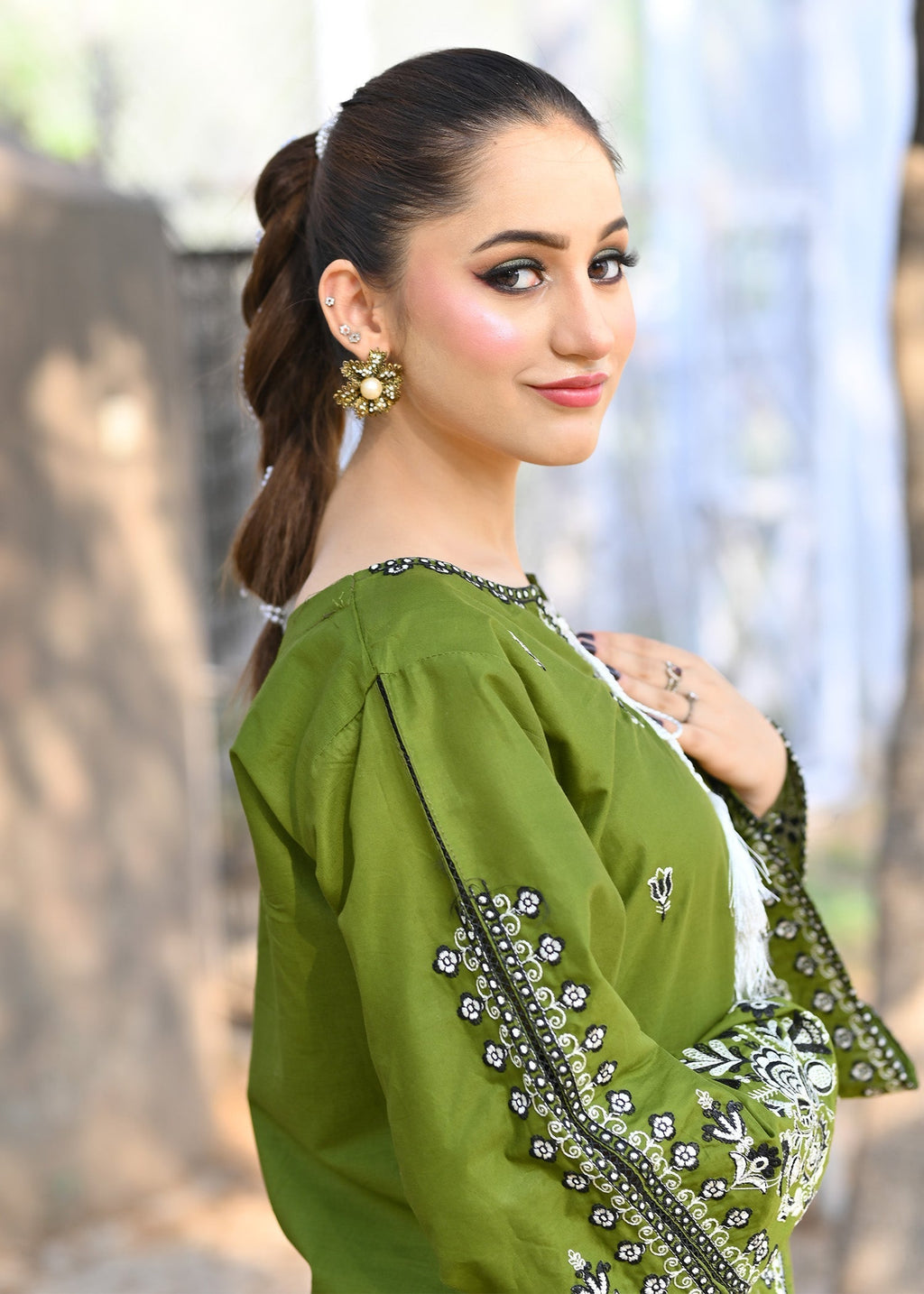 Chaudhary Arts Hijab Embroidered Women 2pcs