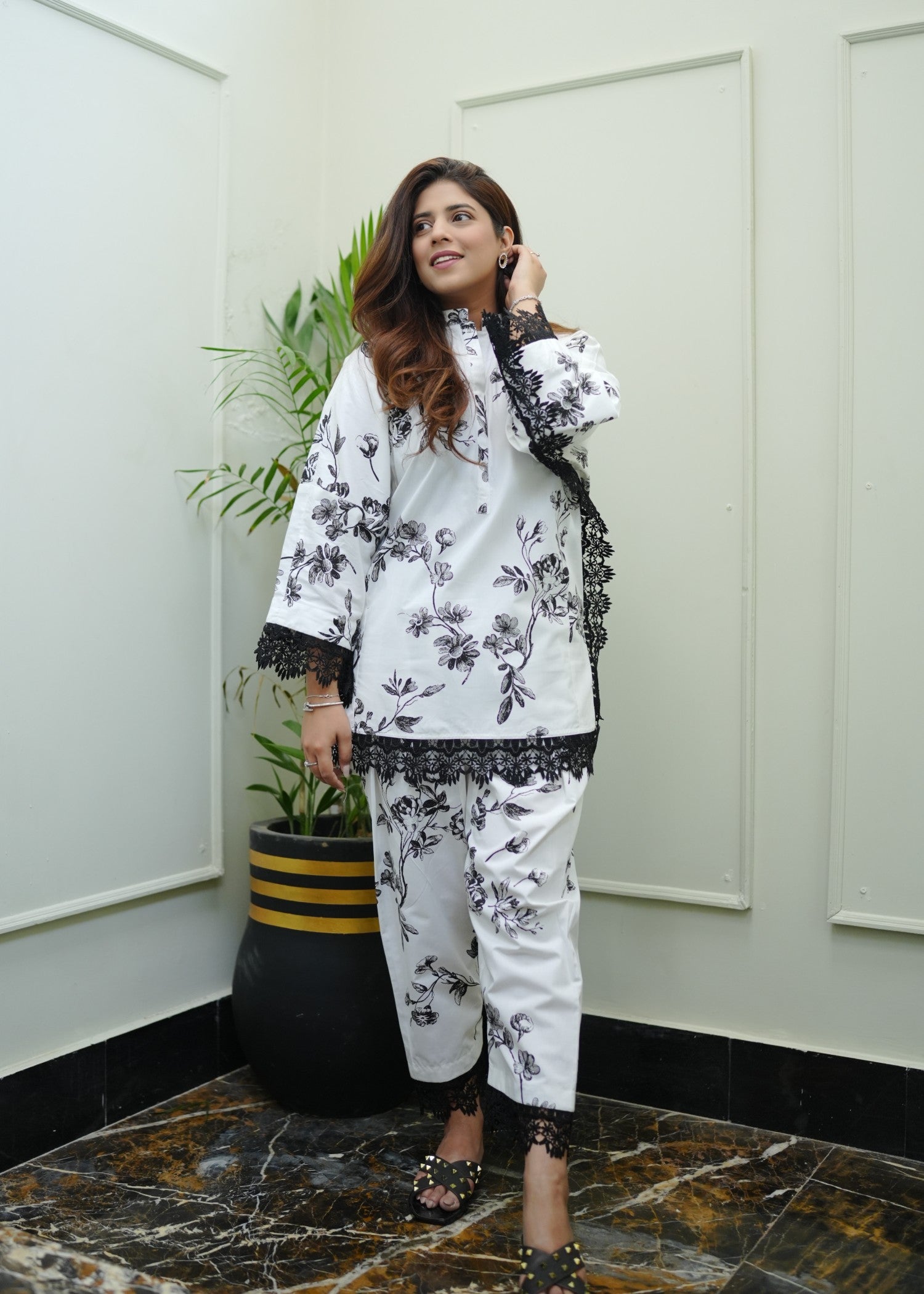 Urban Cut Stitched Cotton Printed Co Ord Set BLACK|WHITE Women 2pcs
