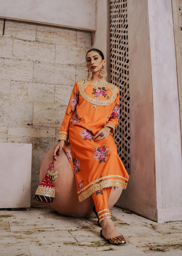 Aqasi Naranji Women 2pcs