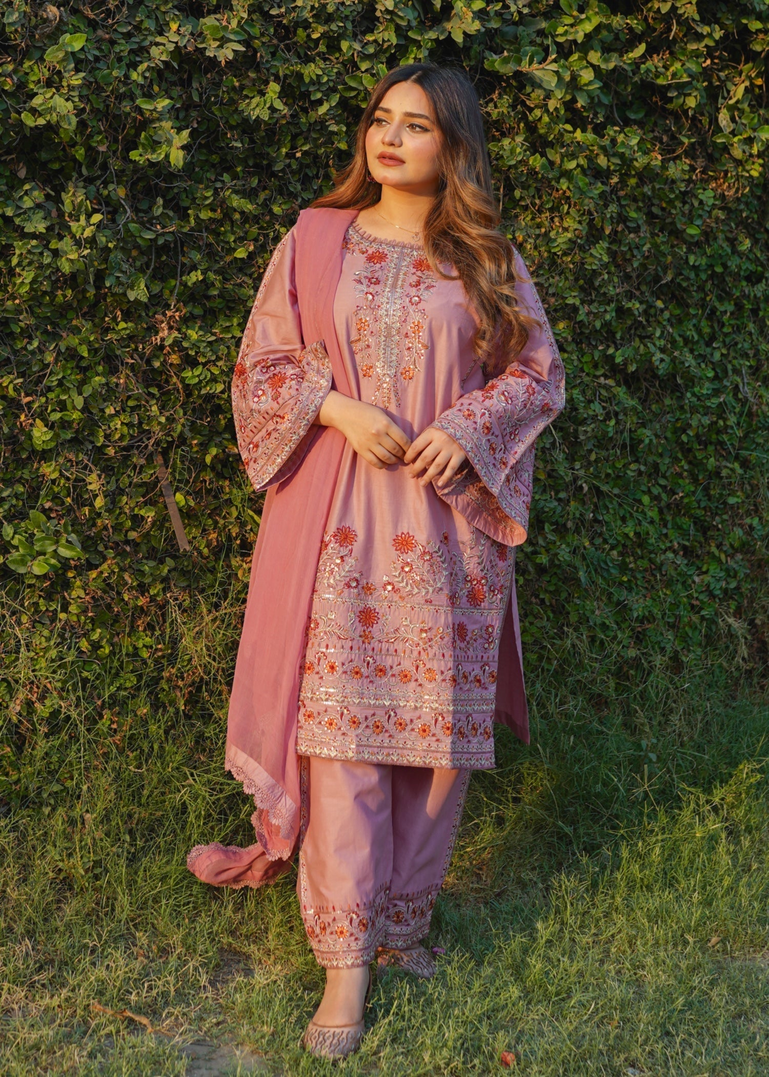 Ayesha B peach (Aroma) Women 3pcs