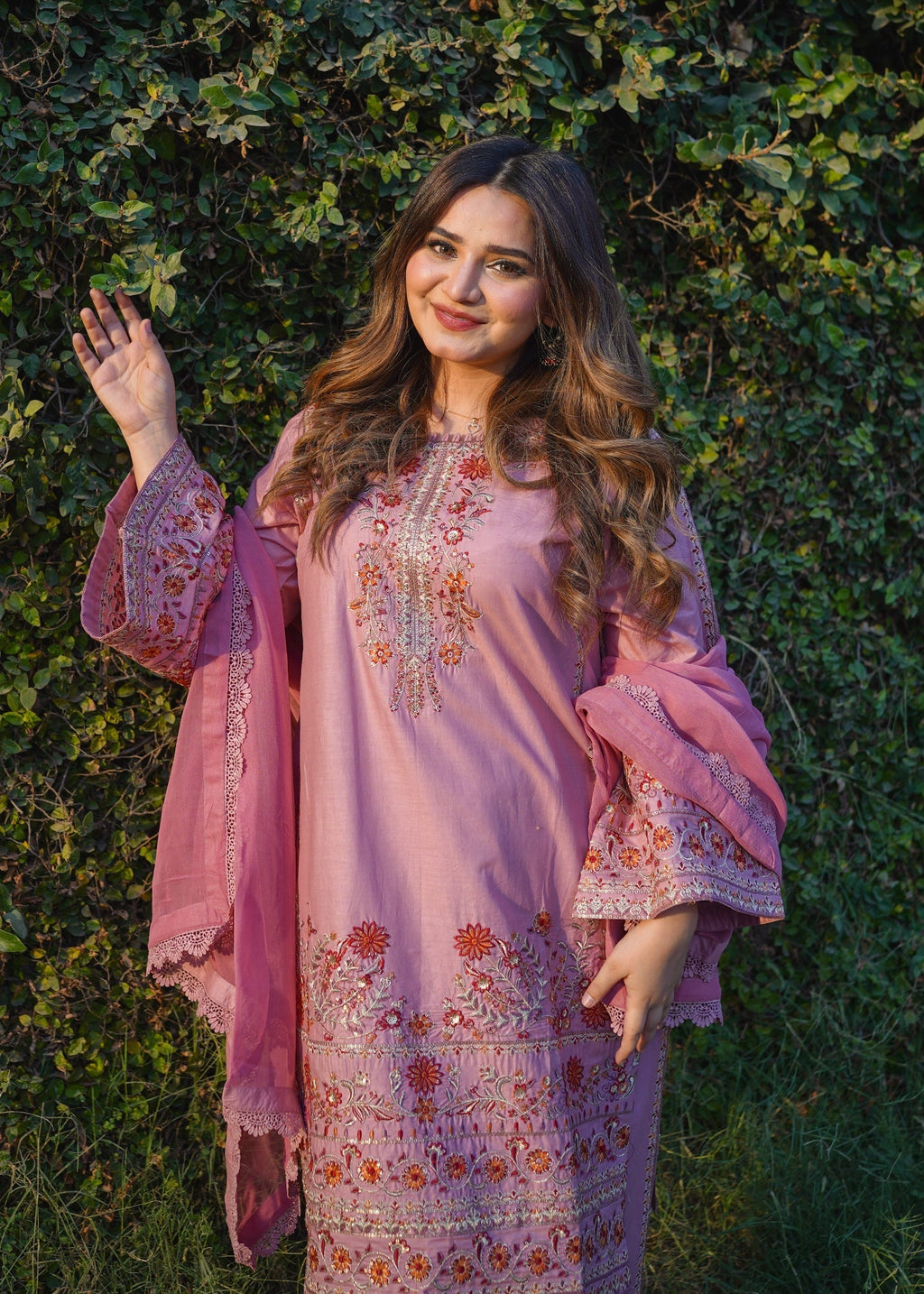 Ayesha B peach (Aroma) Women 3pcs