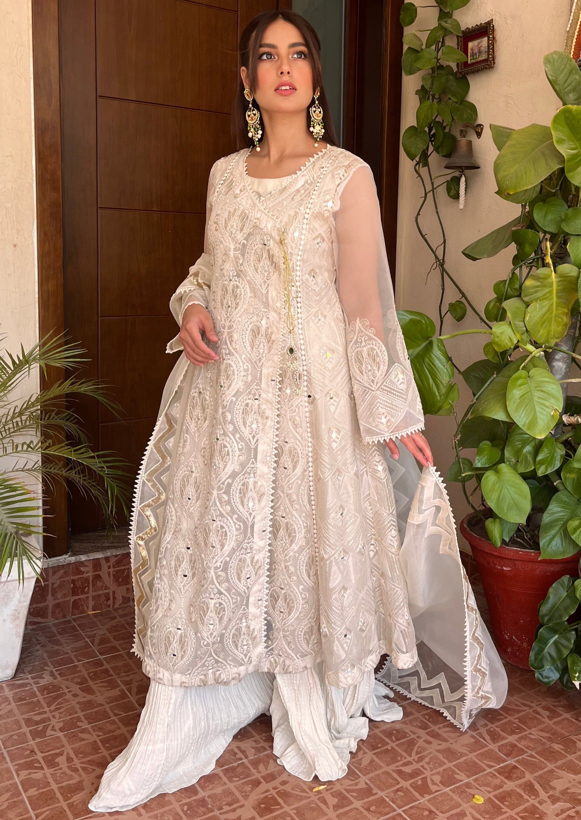 Rang-e-Haya Lily (Ash White) Women 4pcs