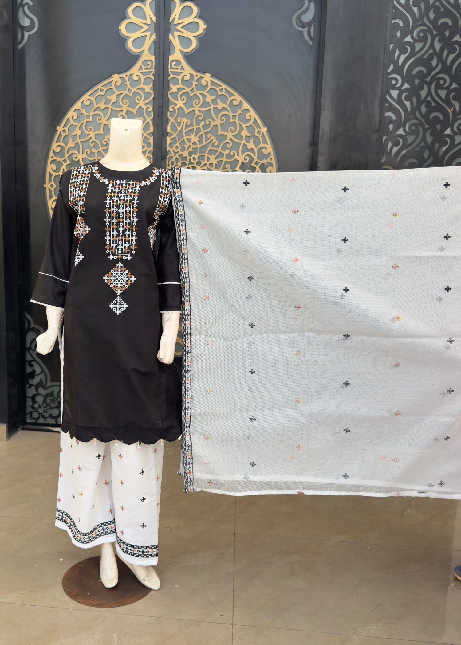 Noir Cotton Stitched Dress Black(p) Women 3pcs