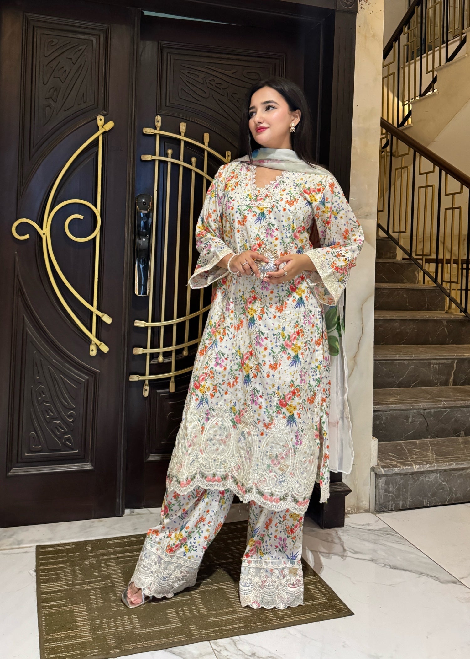 Suits By Sadia FLORAL WHITE LAWN Women 3pcs