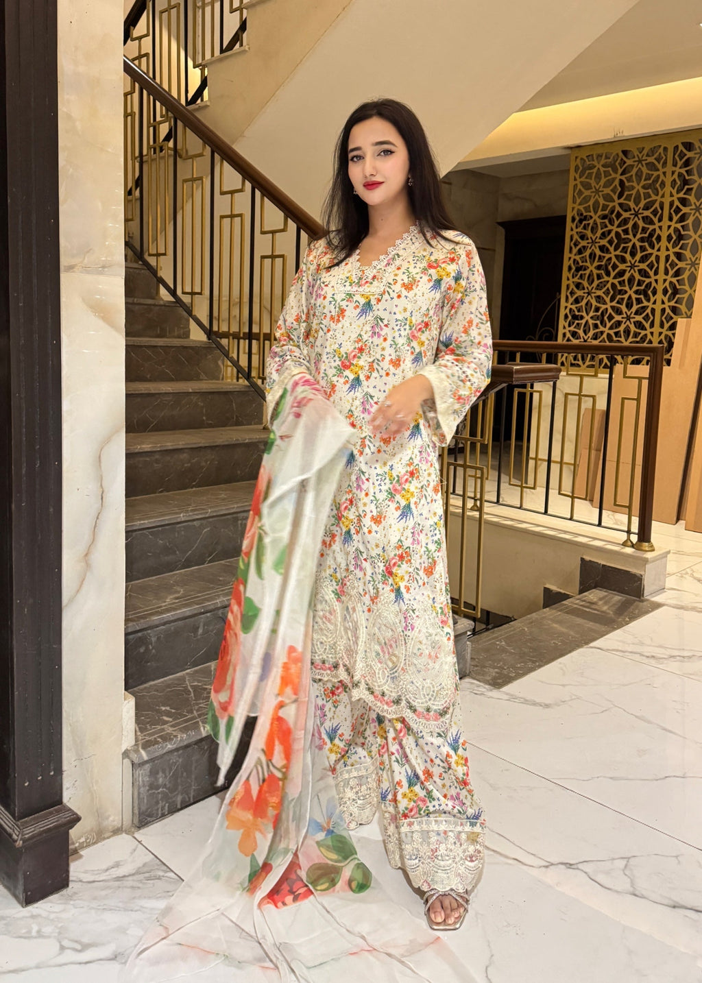 Suits By Sadia FLORAL WHITE LAWN Women 3pcs