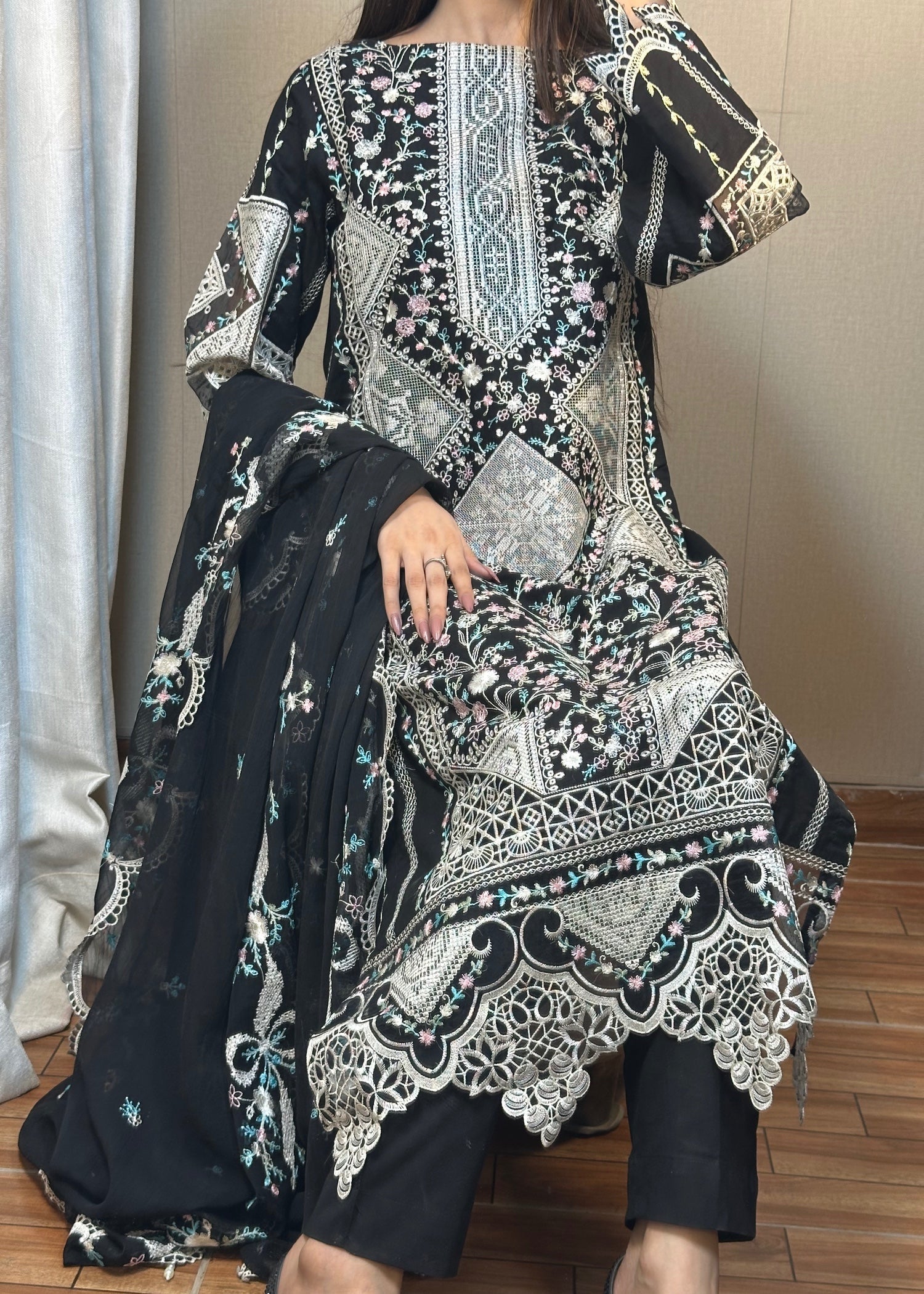 Suits By Sadia TOZY BLACK LAWN Women 3pcs