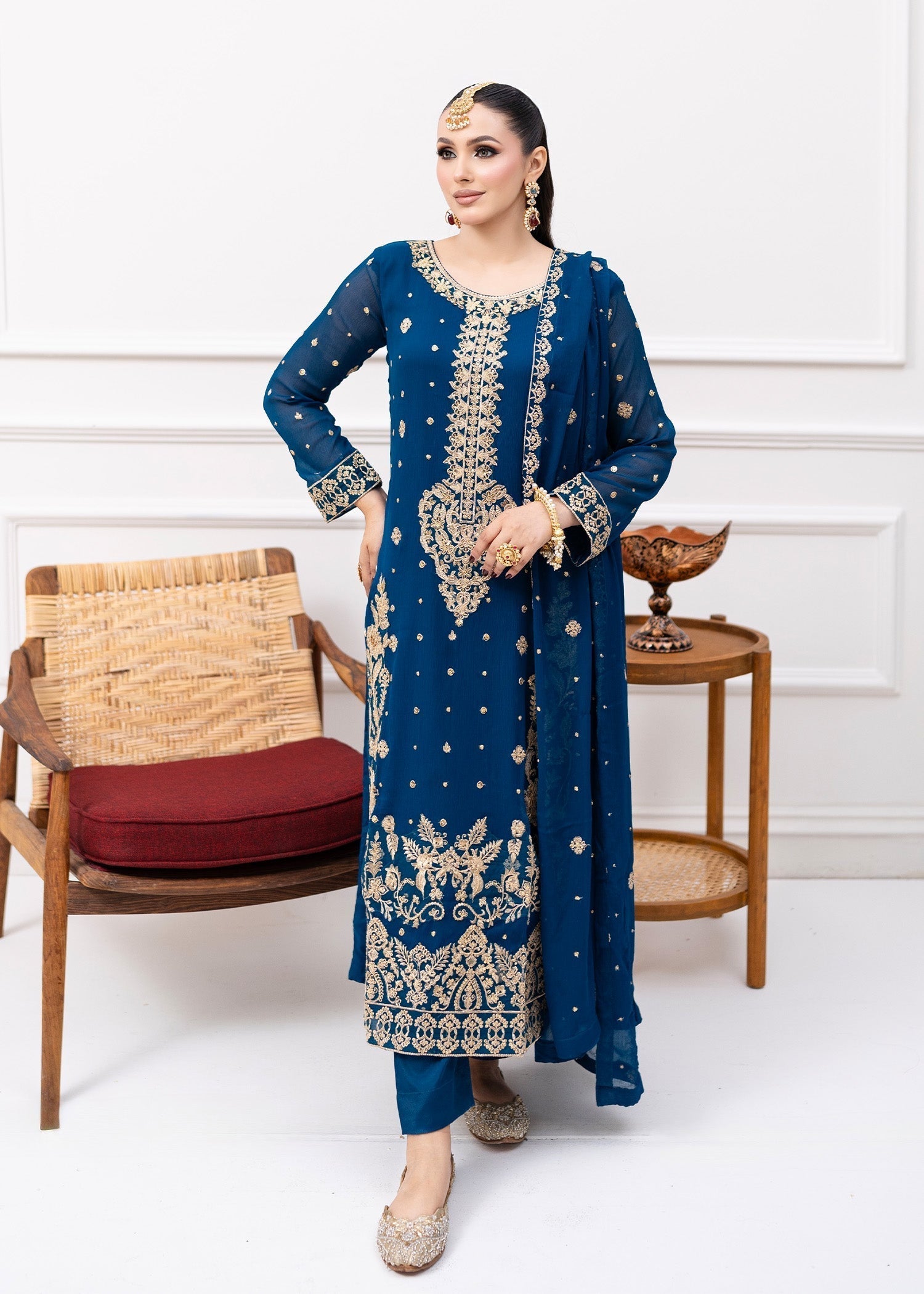 Agha Jaan EVARI Women 3pcs