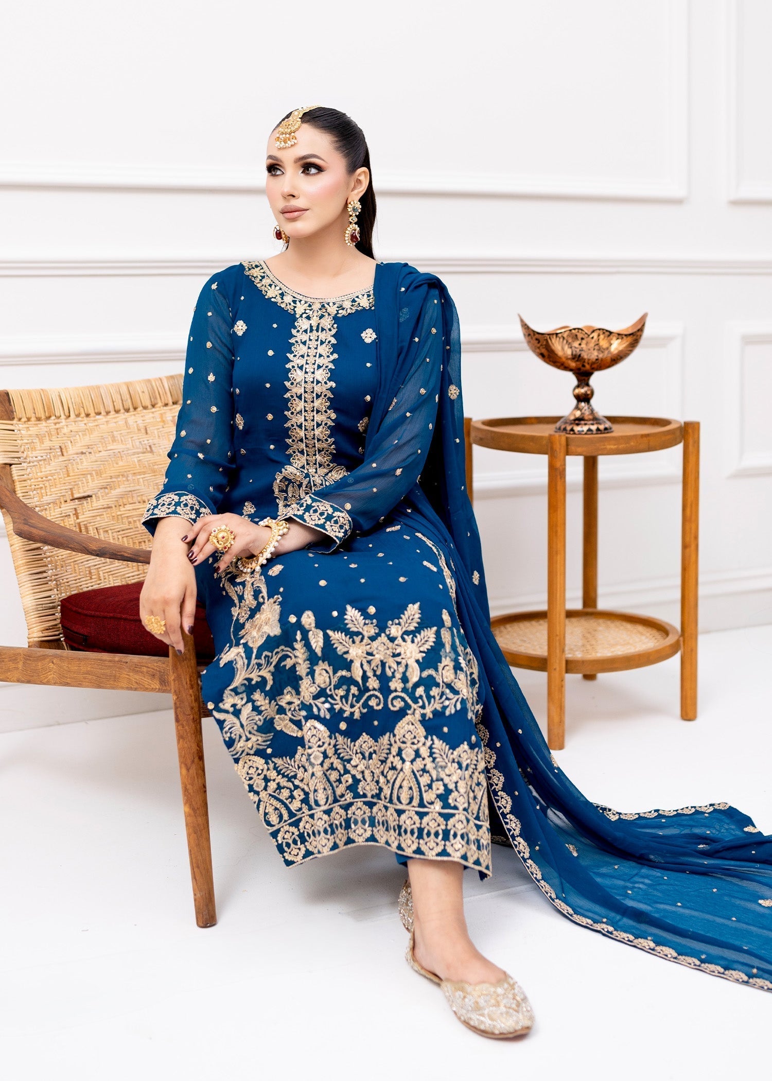 Agha Jaan EVARI Women 3pcs