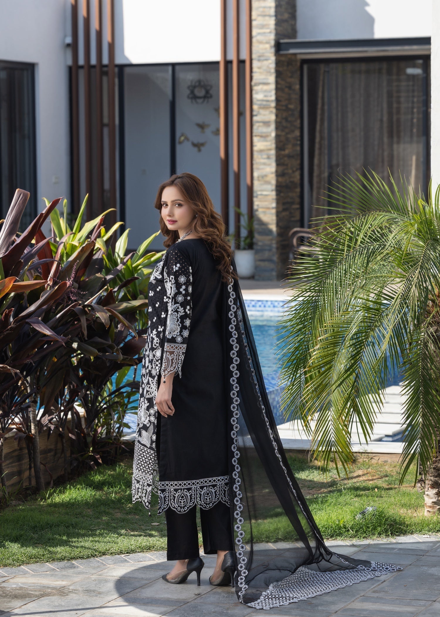 Suits By Sadia BLACK CHIKANKARI LAWN Women 3pcs