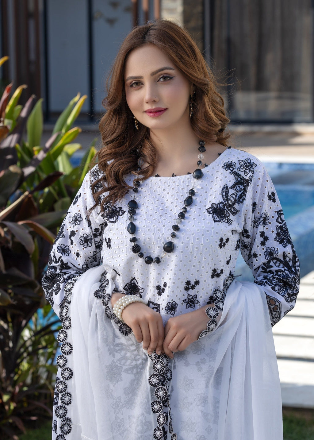 Suits By Sadia CHAND WALA SAFAID LAWN Women 3pcs