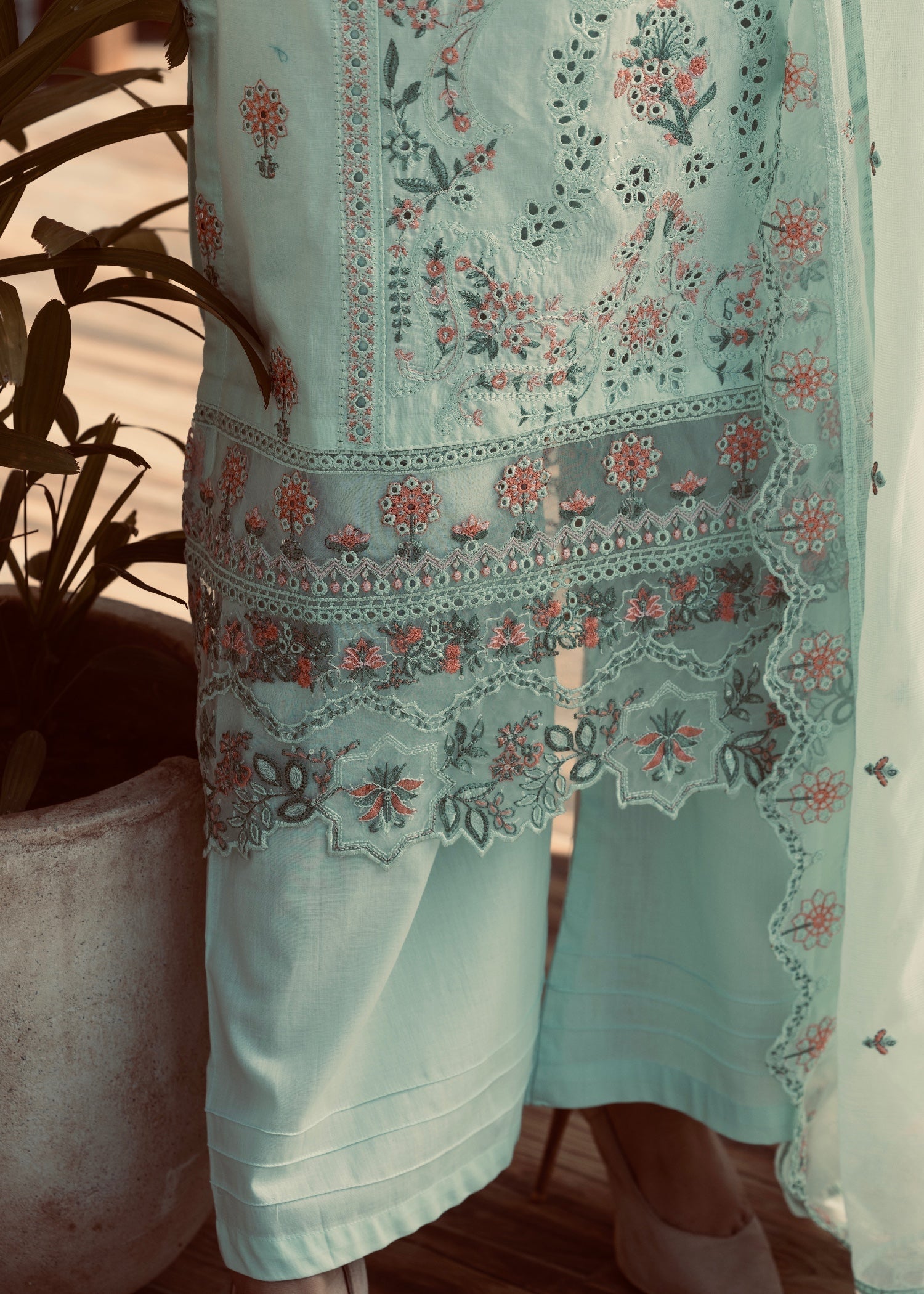 Suits By Sadia PISTACHIO CHIKANKARI LAWN Women 3pcs