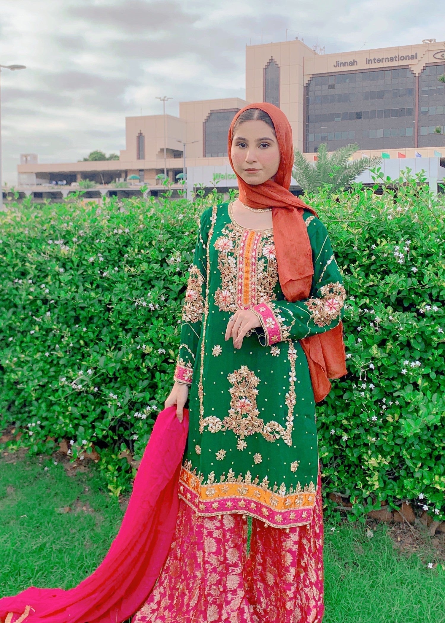 Inaaya Fashion GREEN SAPPHIRE Women 3pcs