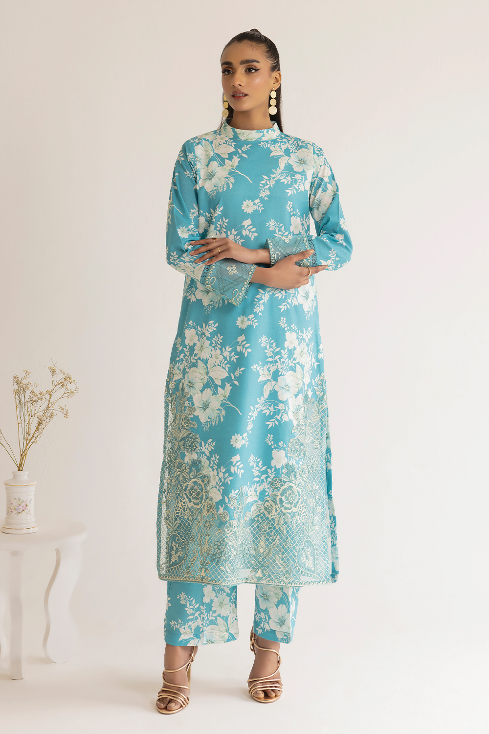Esra Embroidered lawn DT 23 10 Women 3pcs