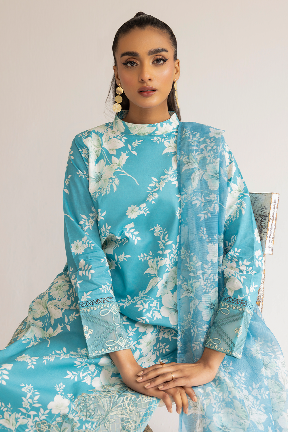 Esra Embroidered lawn DT 23 10 Women 3pcs