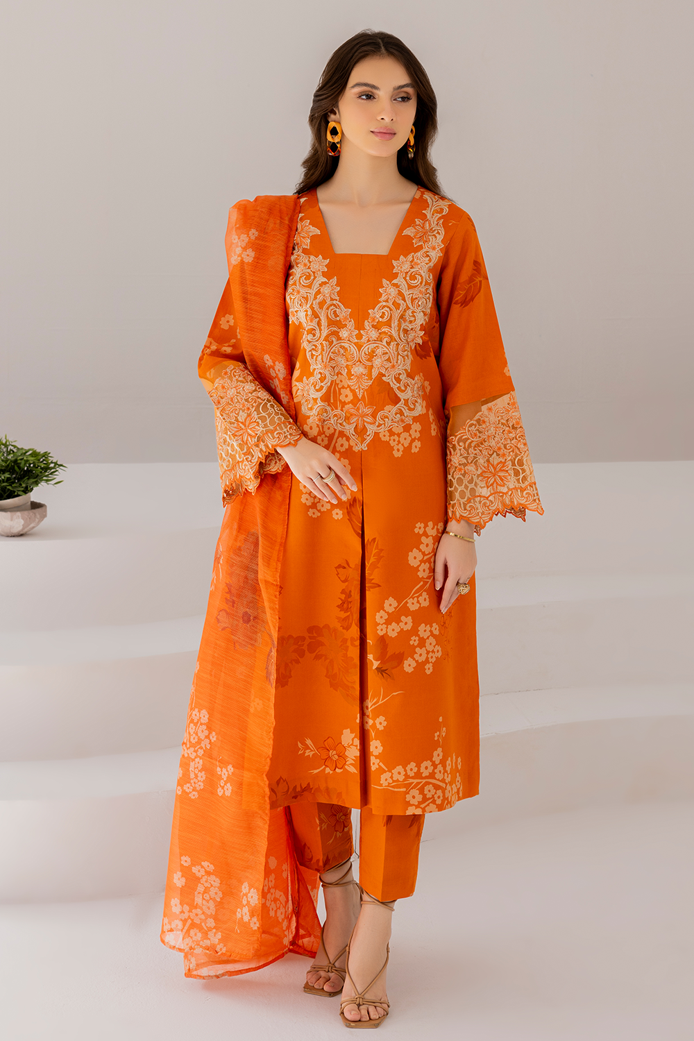 Esra Embroidered Silk lawn DT 23 08 Women 3pcs