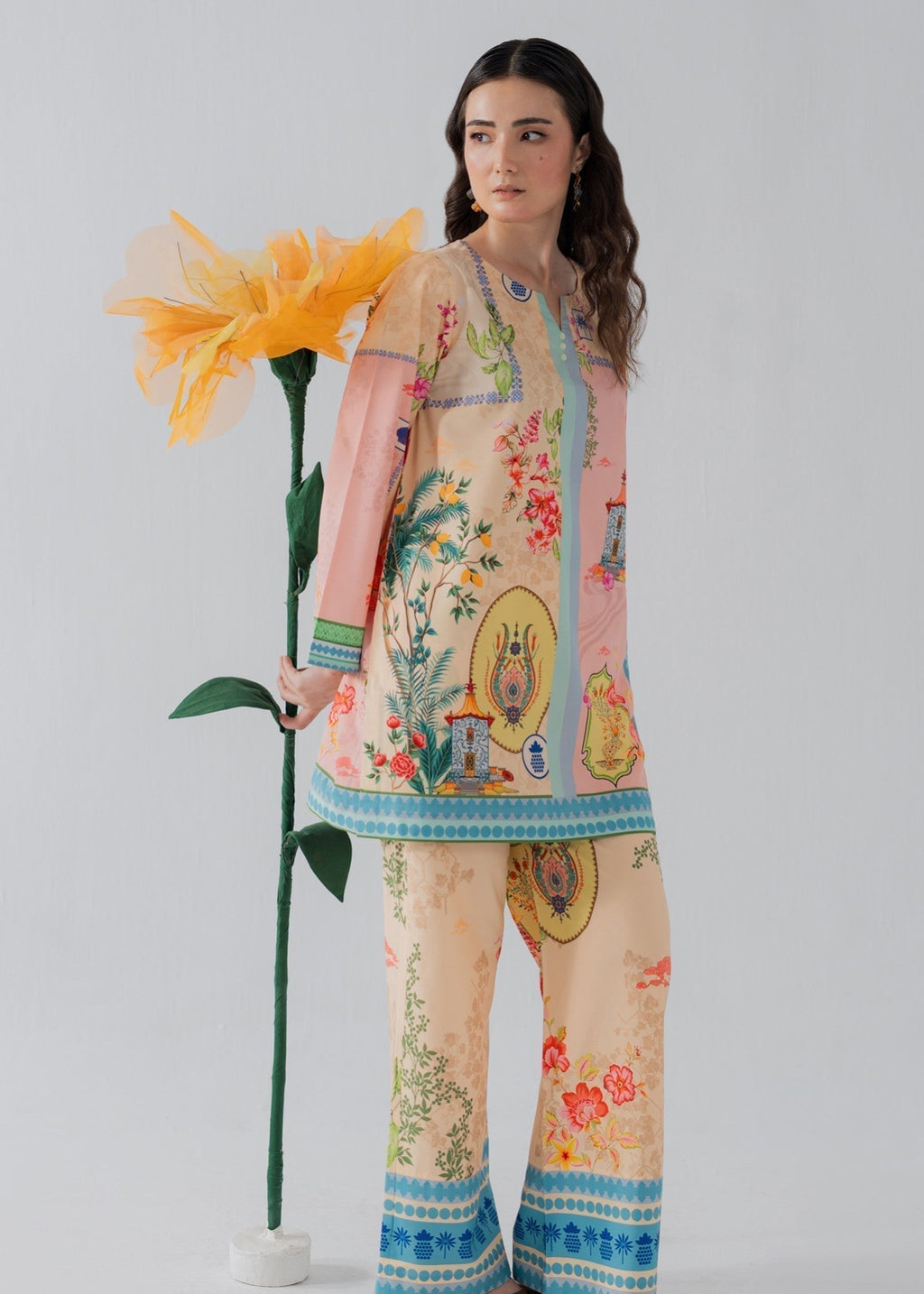 Kiara Ceze Women 2pcs