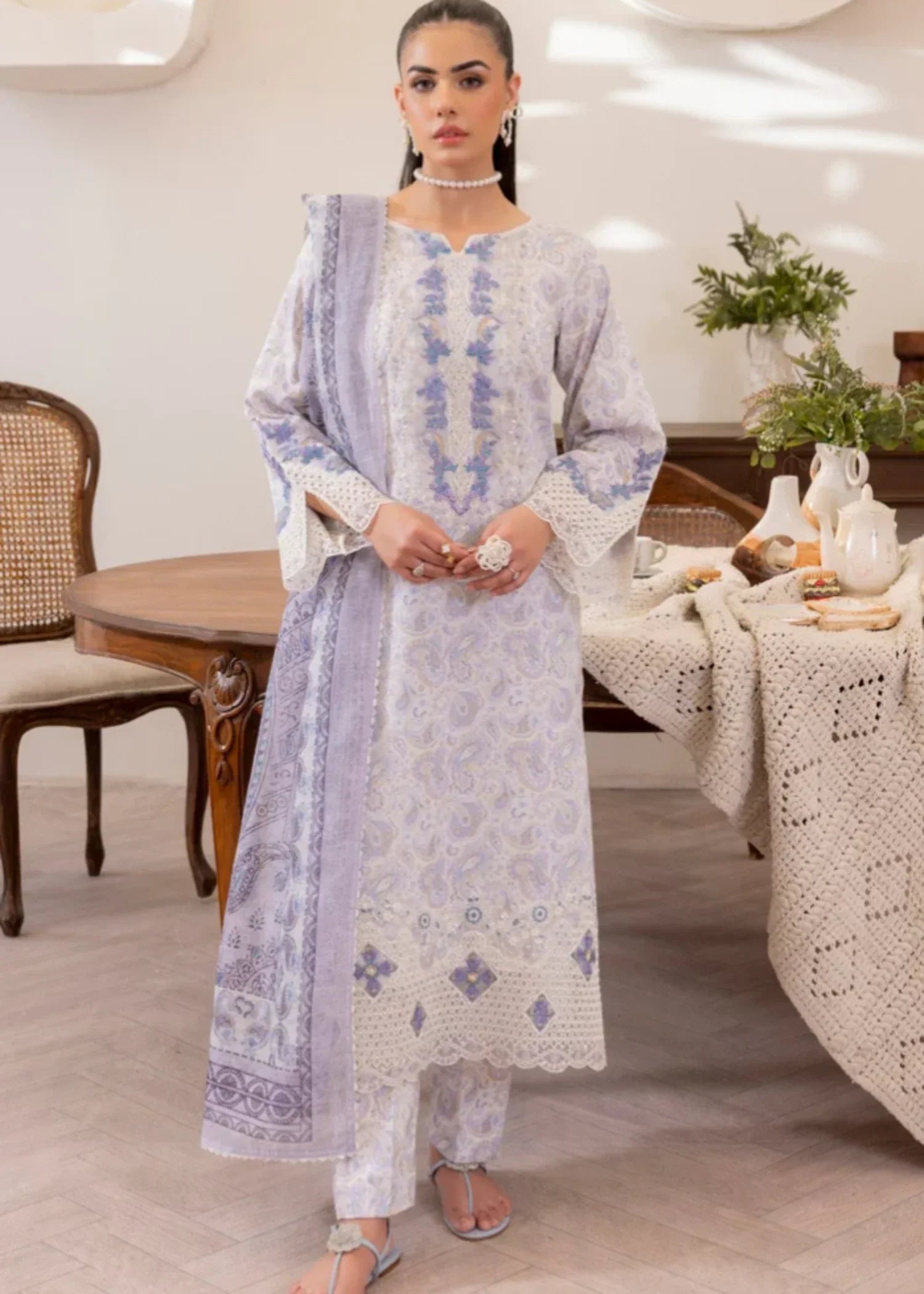 Mohagni LP 09 LAWN PRINTED Women 3pcs