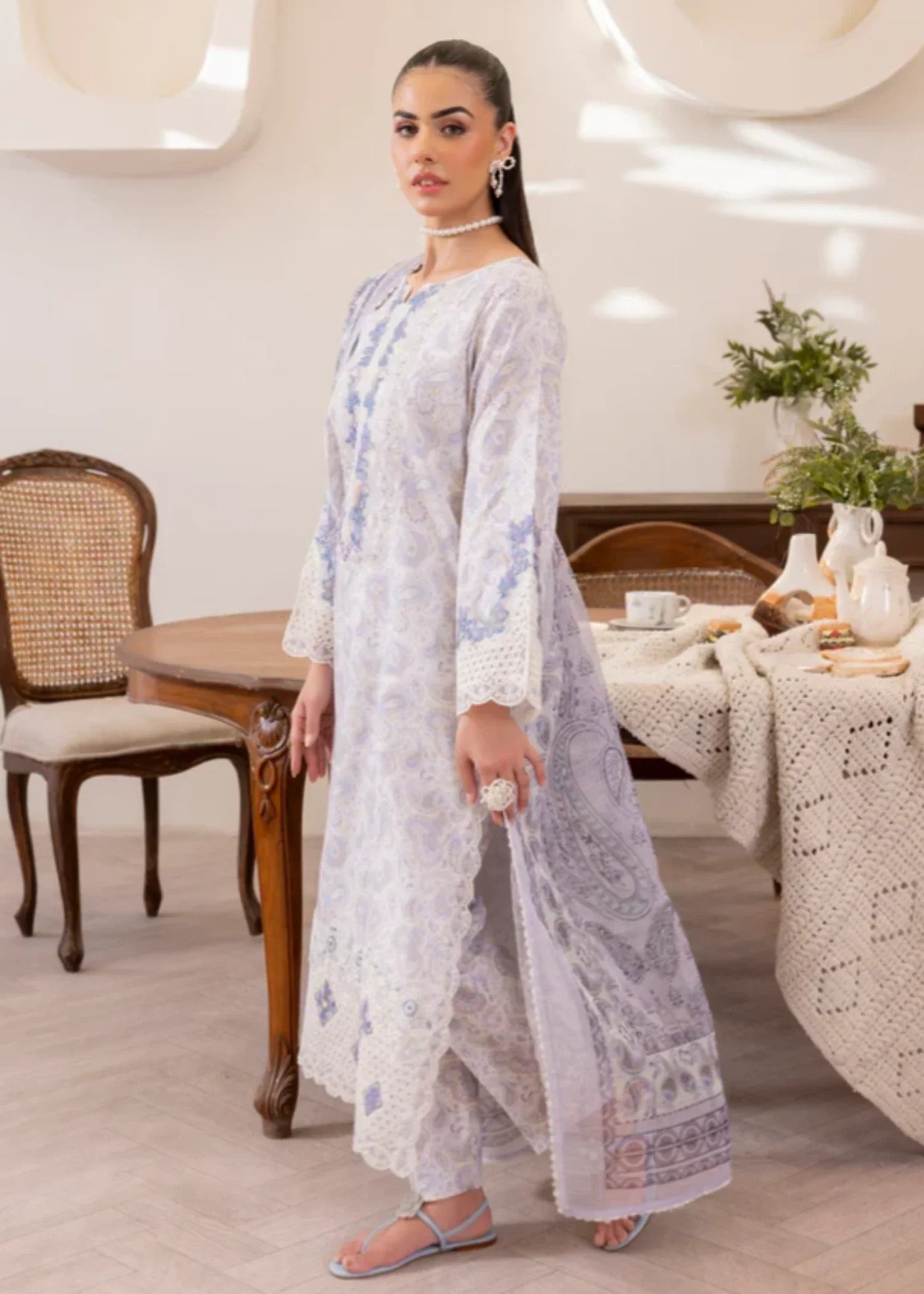 Mohagni LP 09 LAWN PRINTED Women 3pcs