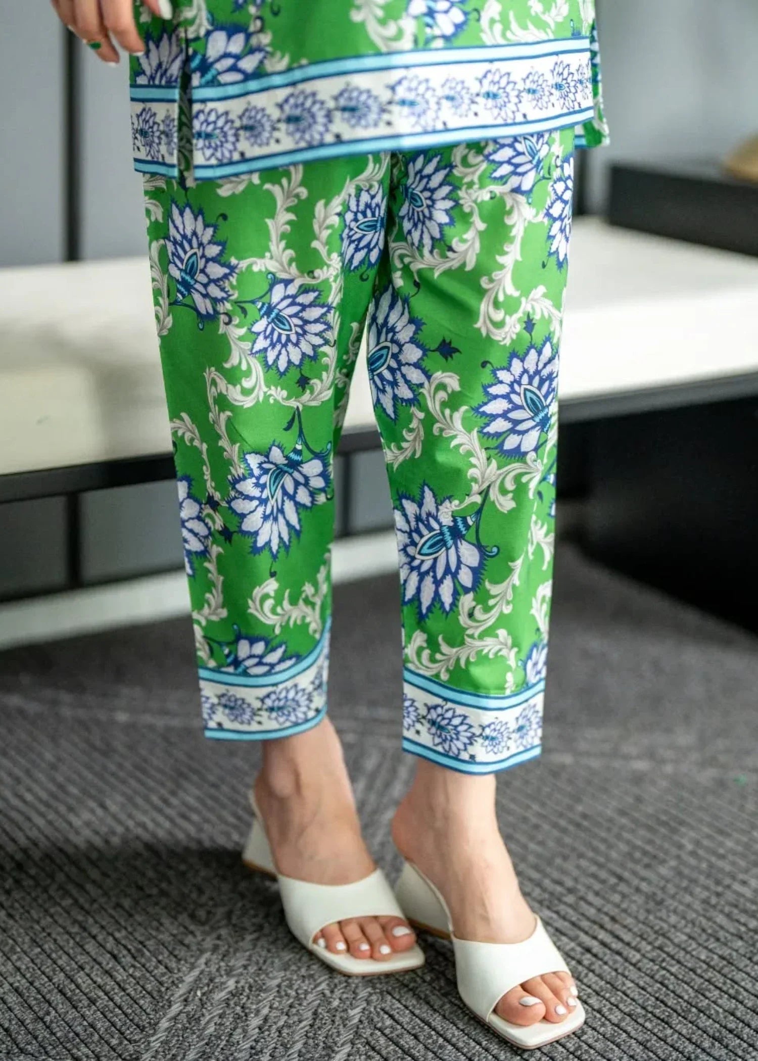 Tawakal Closet Forest Women 2pcs