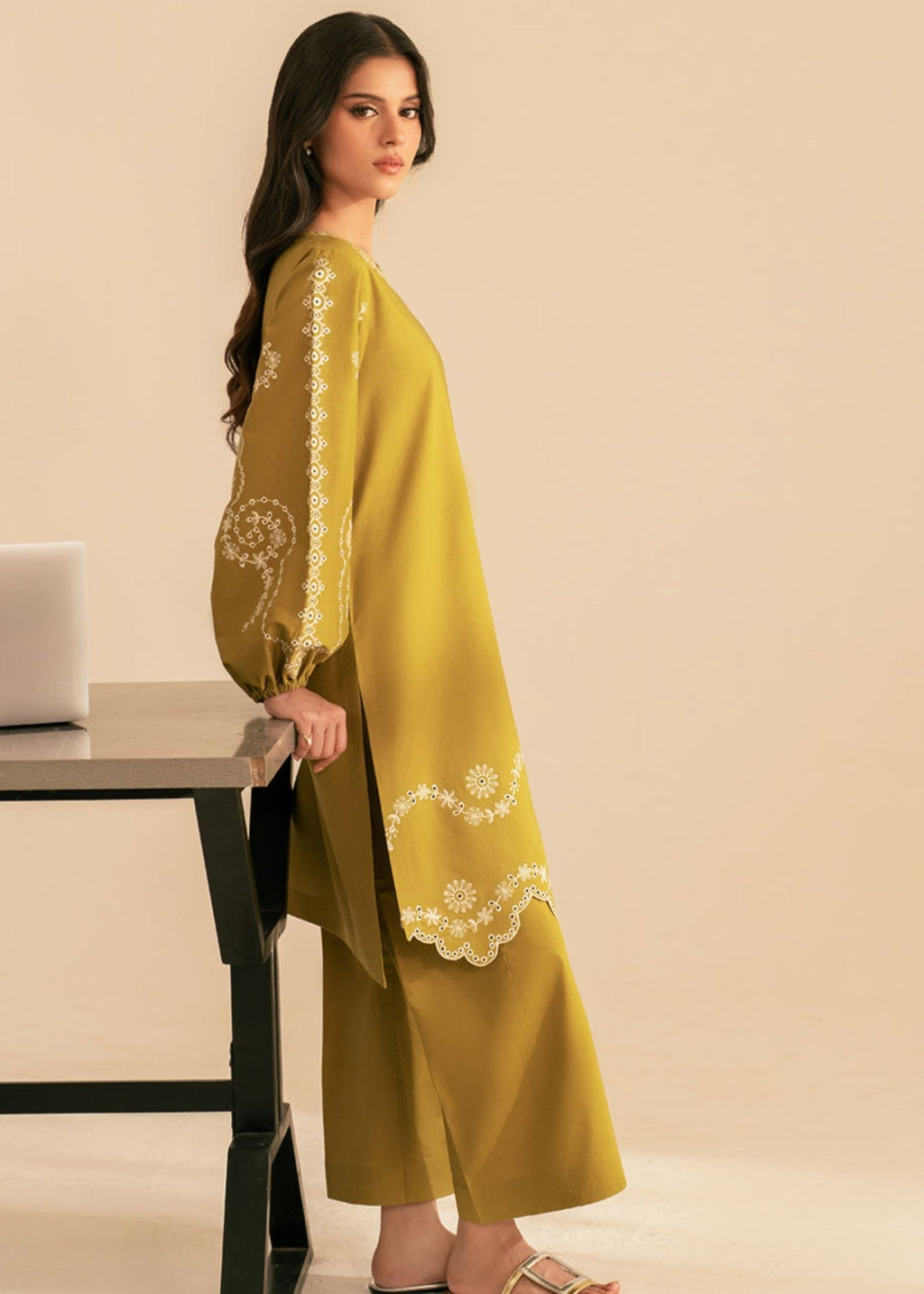 Yards MELLOW Women 2pcs