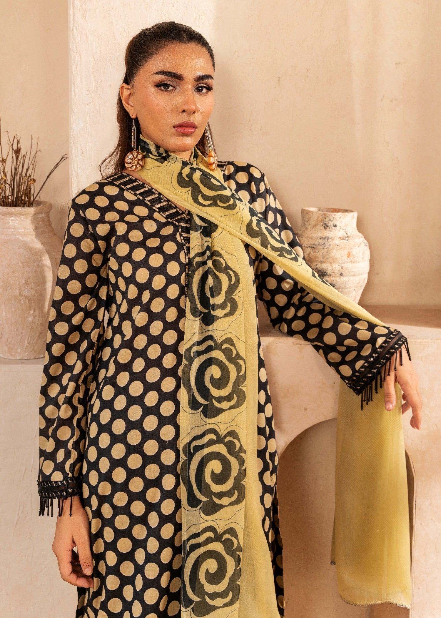 Polawn PD LAWN 25 401 B | PRET LAWN COLLECTION Women 3pcs