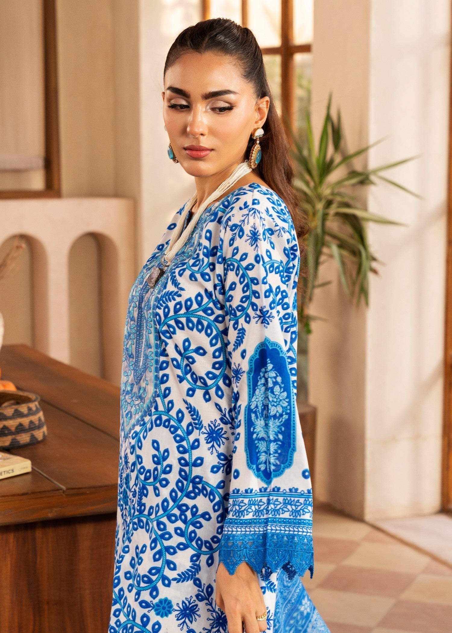 Polawn PD LAWN 25 407 B | PRET LAWN COLLECTION Women 3pcs