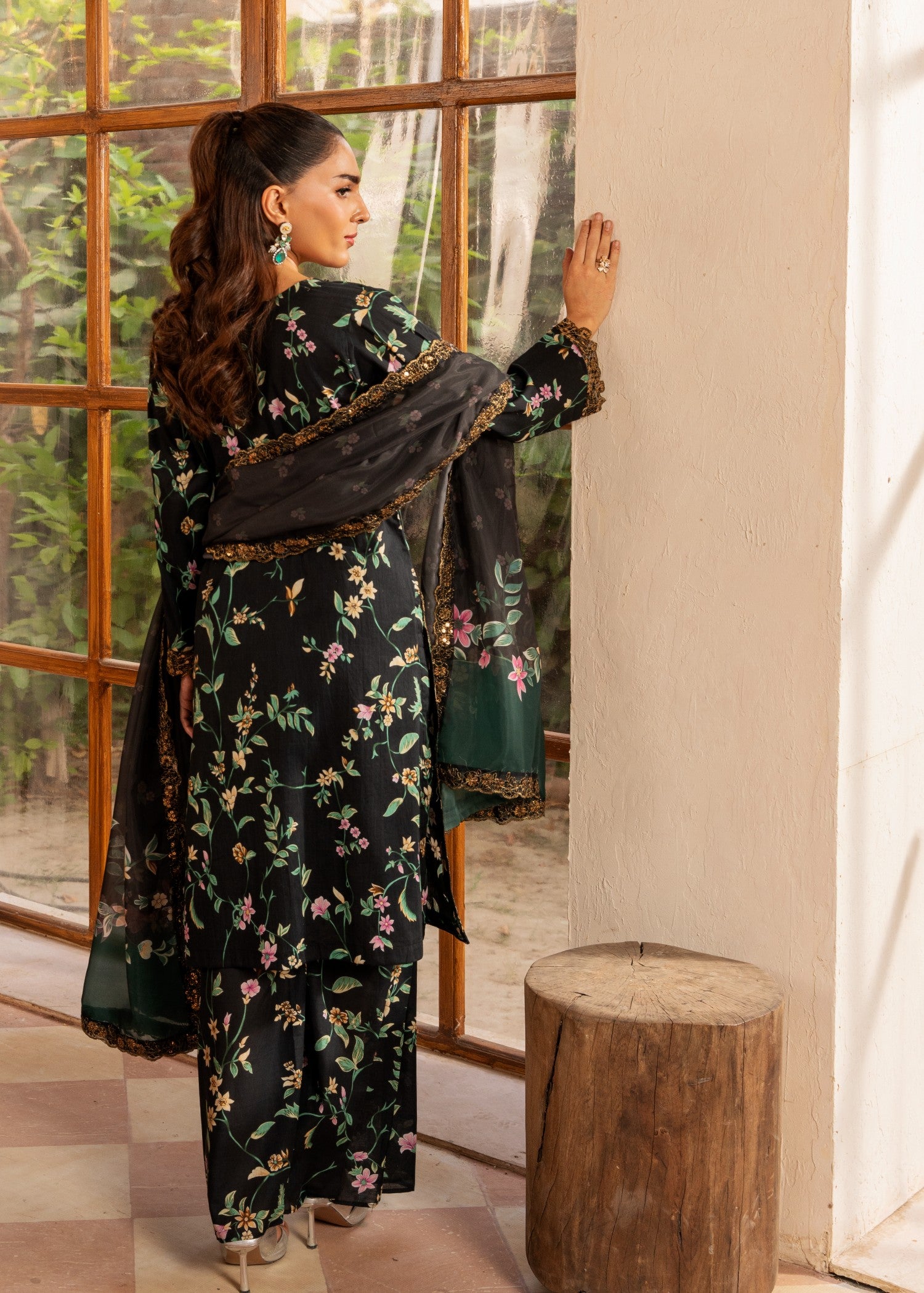 Polawn PD LAWN 25 411 | PRET LAWN COLLECTION Women 3pcs