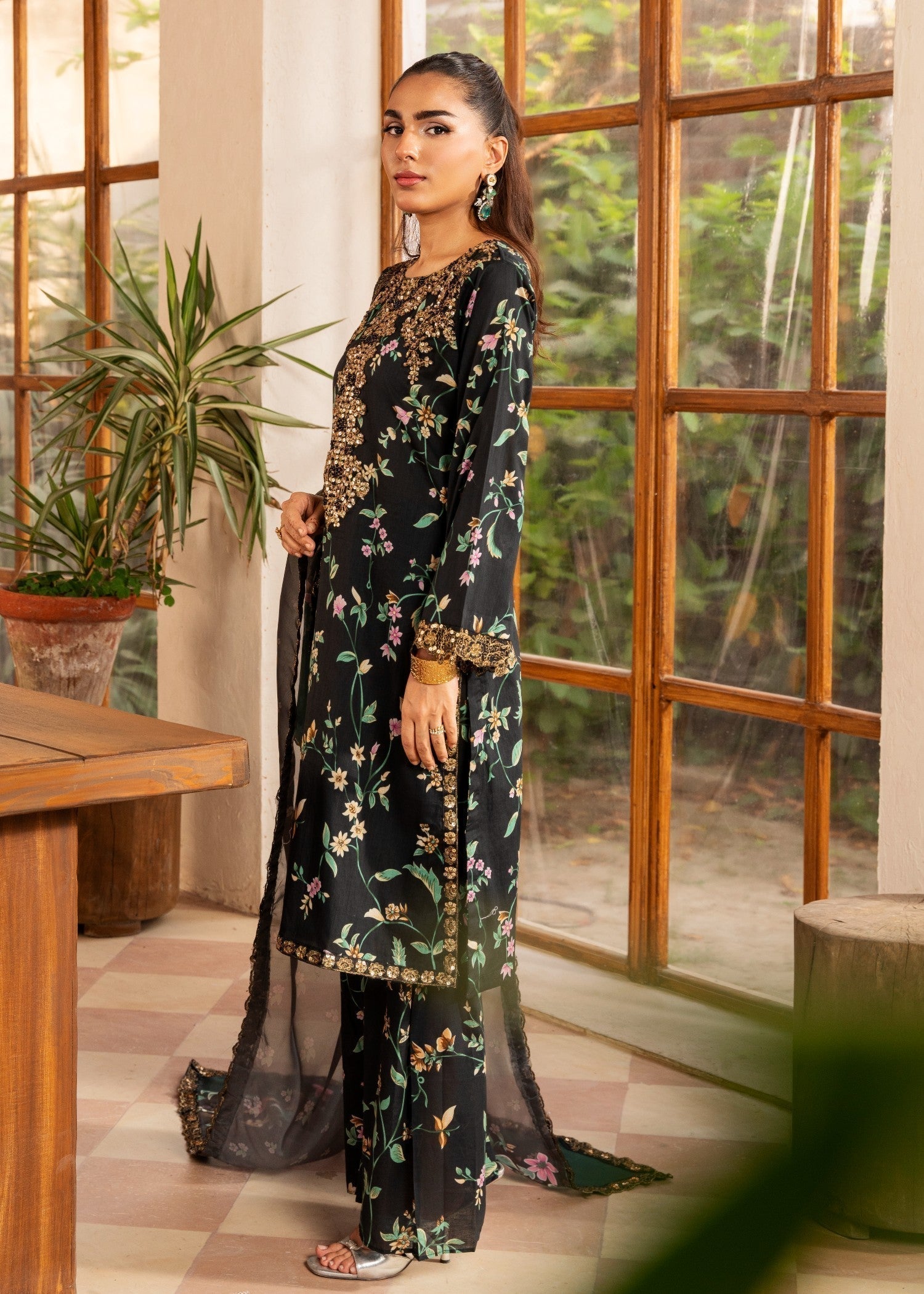 Polawn PD LAWN 25 411 | PRET LAWN COLLECTION Women 3pcs
