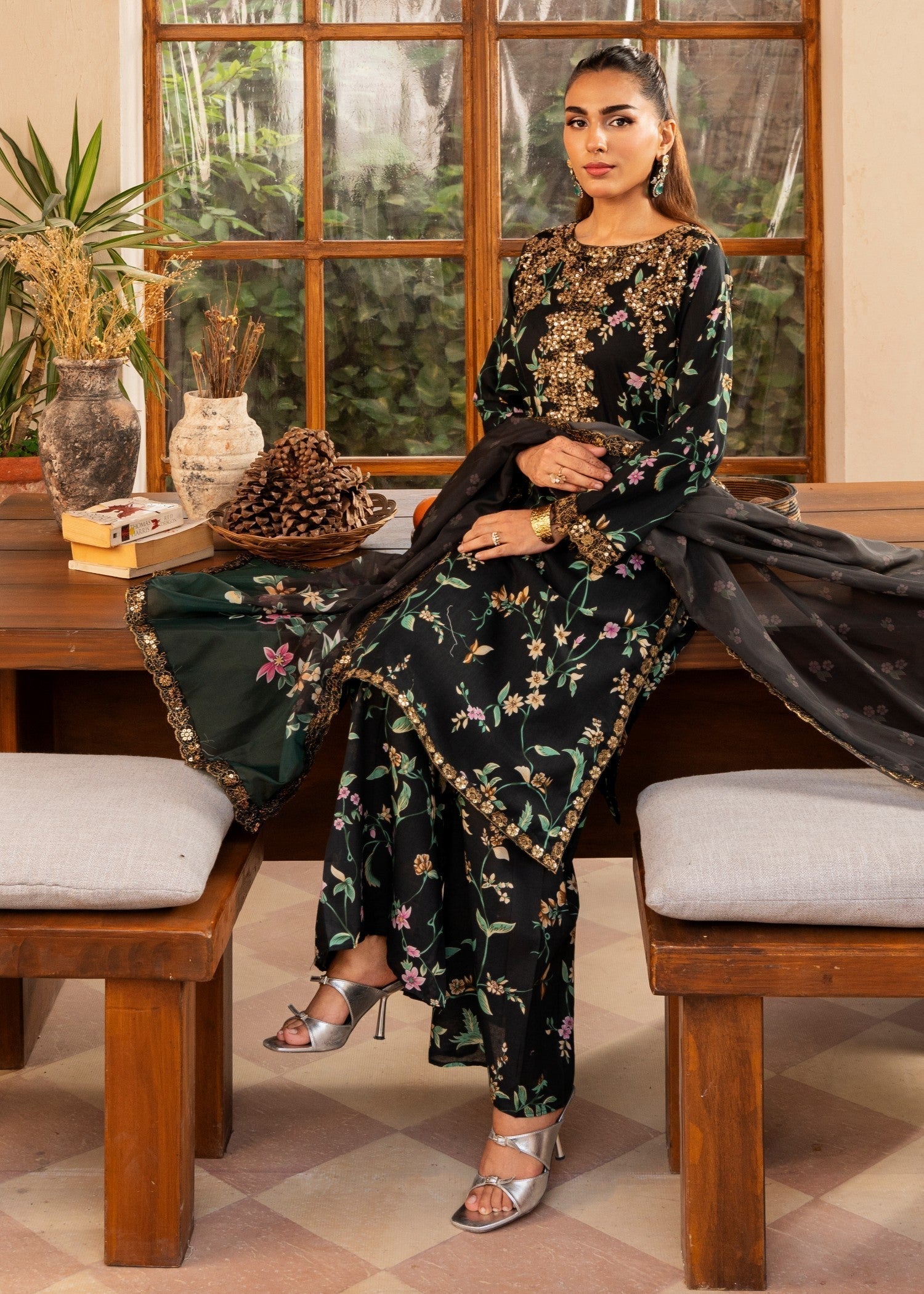 Polawn PD LAWN 25 411 | PRET LAWN COLLECTION Women 3pcs