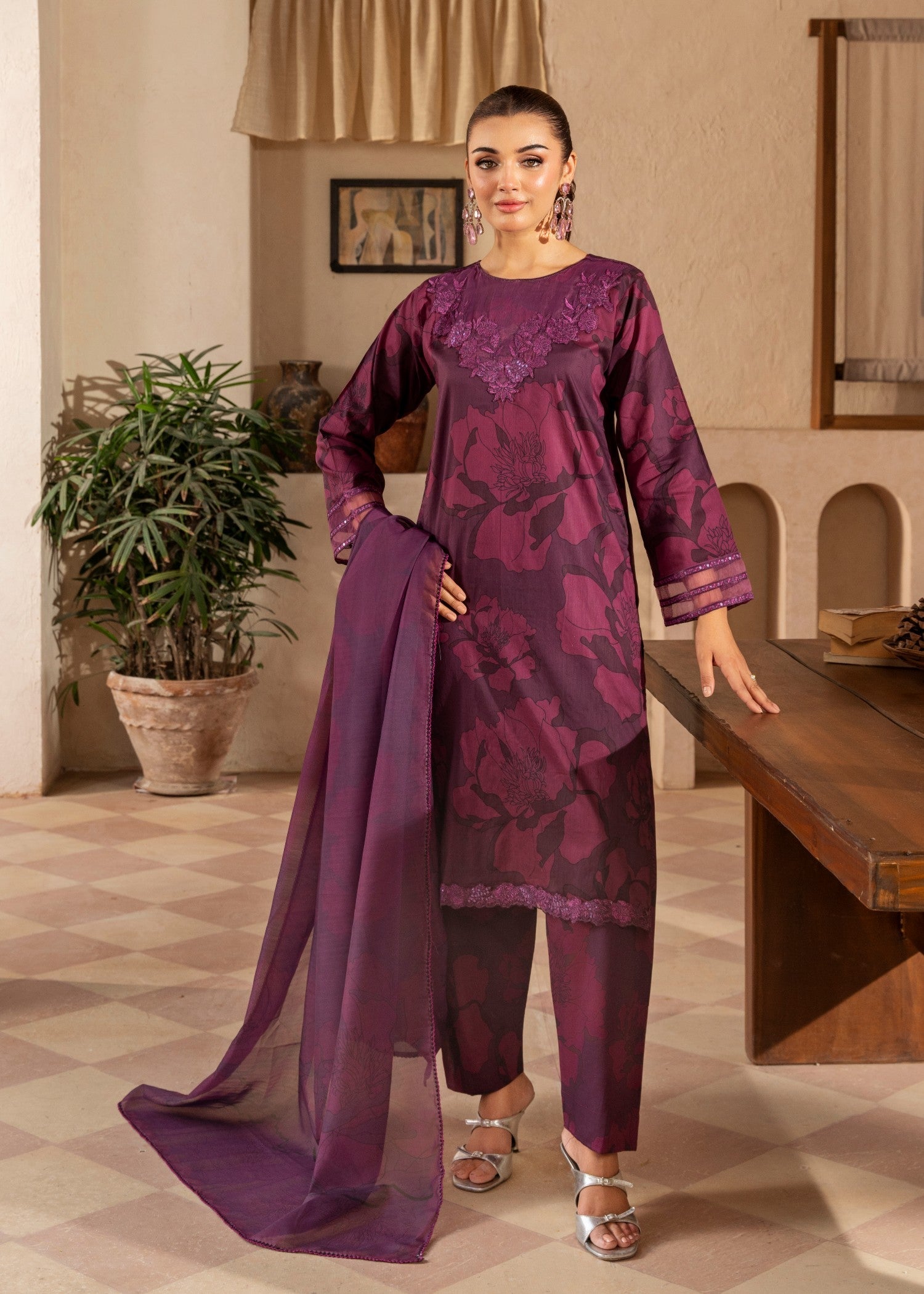 Polawn PD LAWN 25 422 A | PRET LAWN COLLECTION Women 3pcs