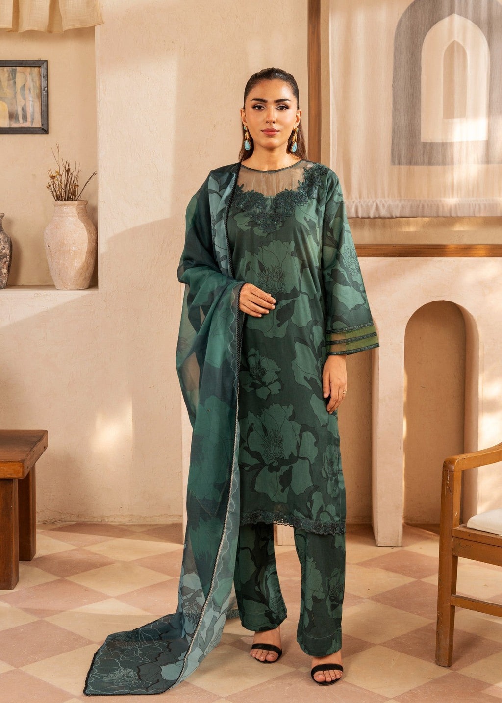 Polawn PD LAWN 25 422 B | PRET LAWN COLLECTION Women 3pcs
