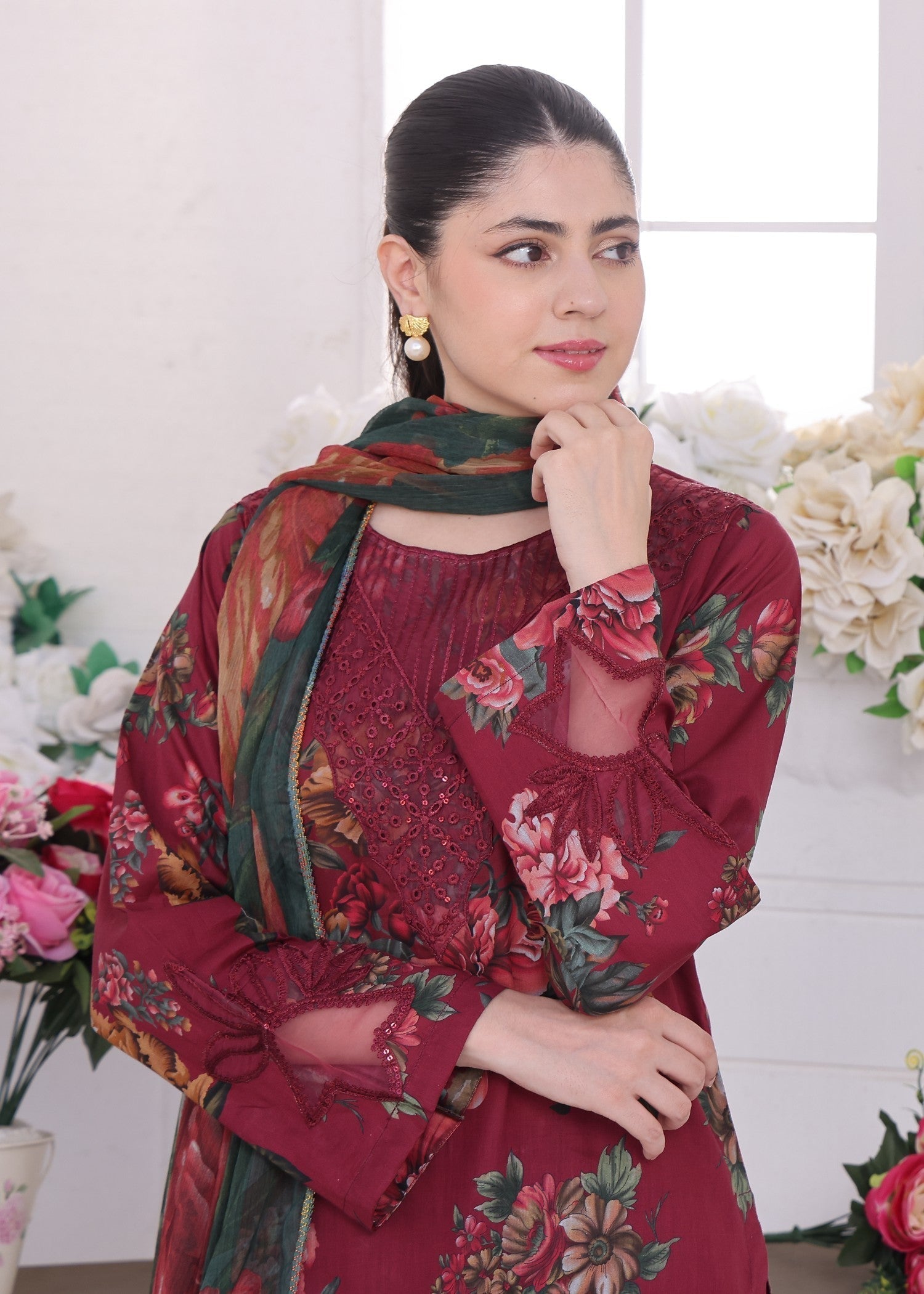 Polawn PD LAWN 25 425 | PRET LAWN COLLECTION Women 3pcs